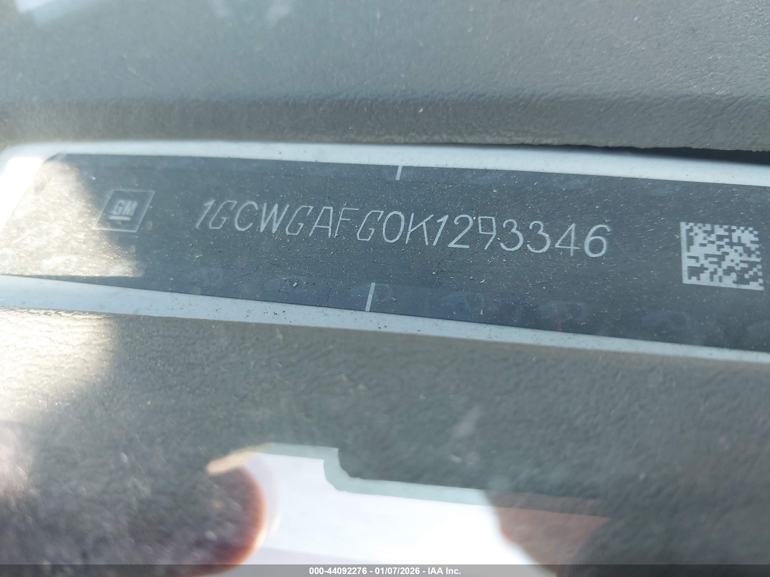 CHEVROLET EXPRESS image 9