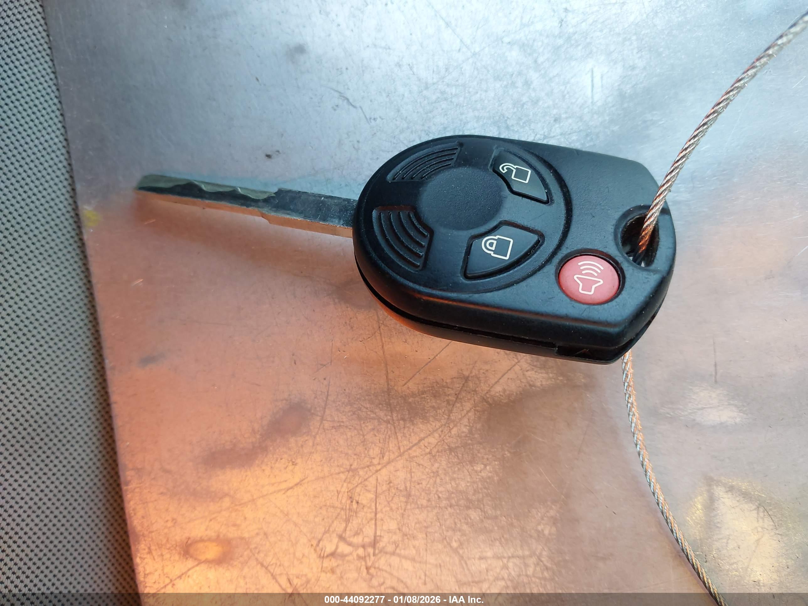 FORD ESCAPE image 11