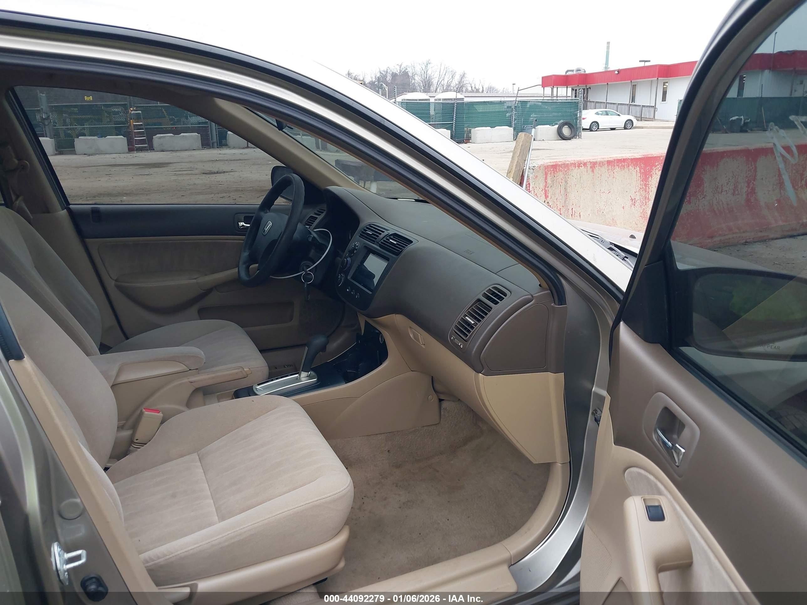 HONDA CIVIC image 5
