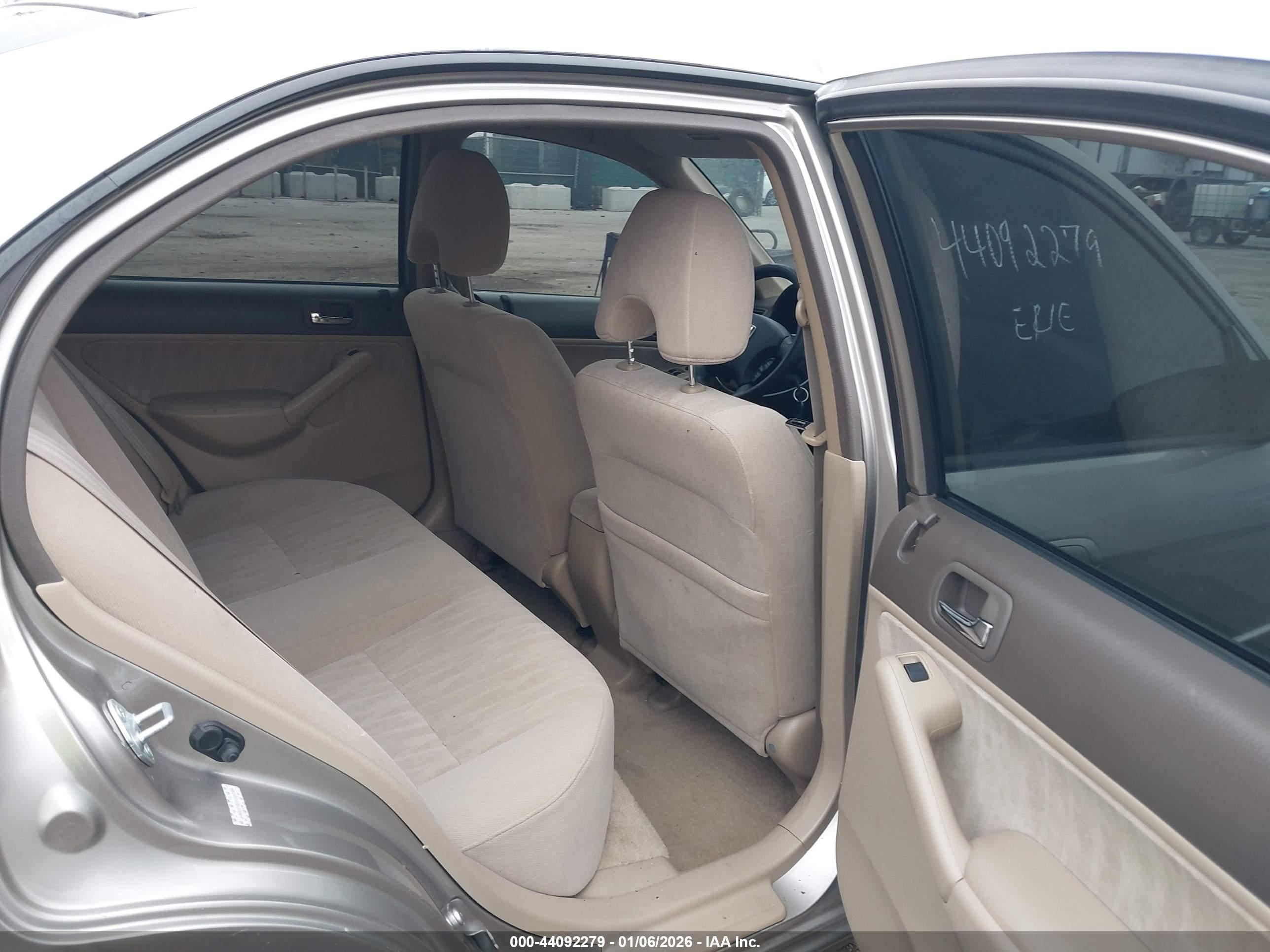 HONDA CIVIC image 8