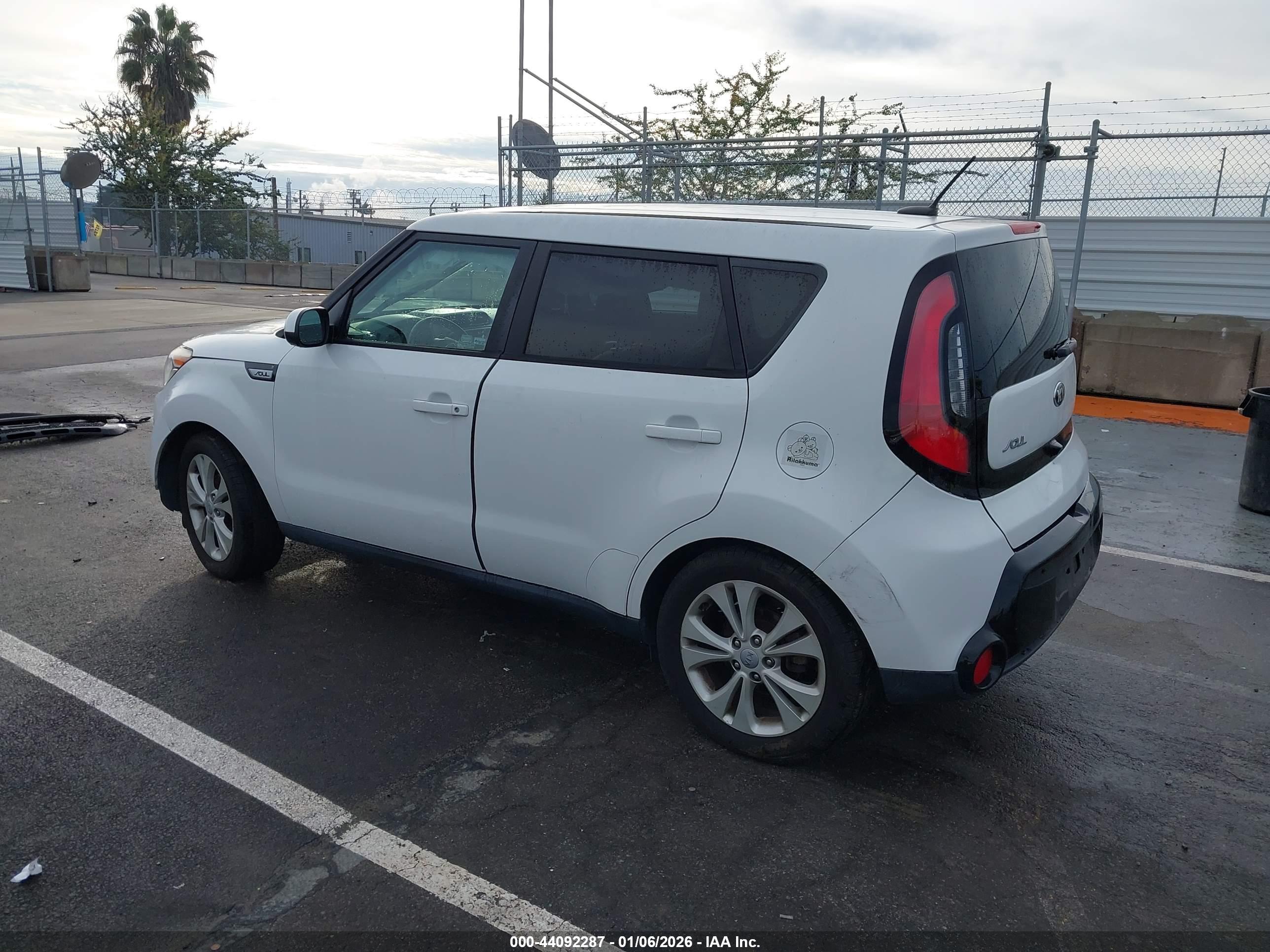 KIA SOUL image 3