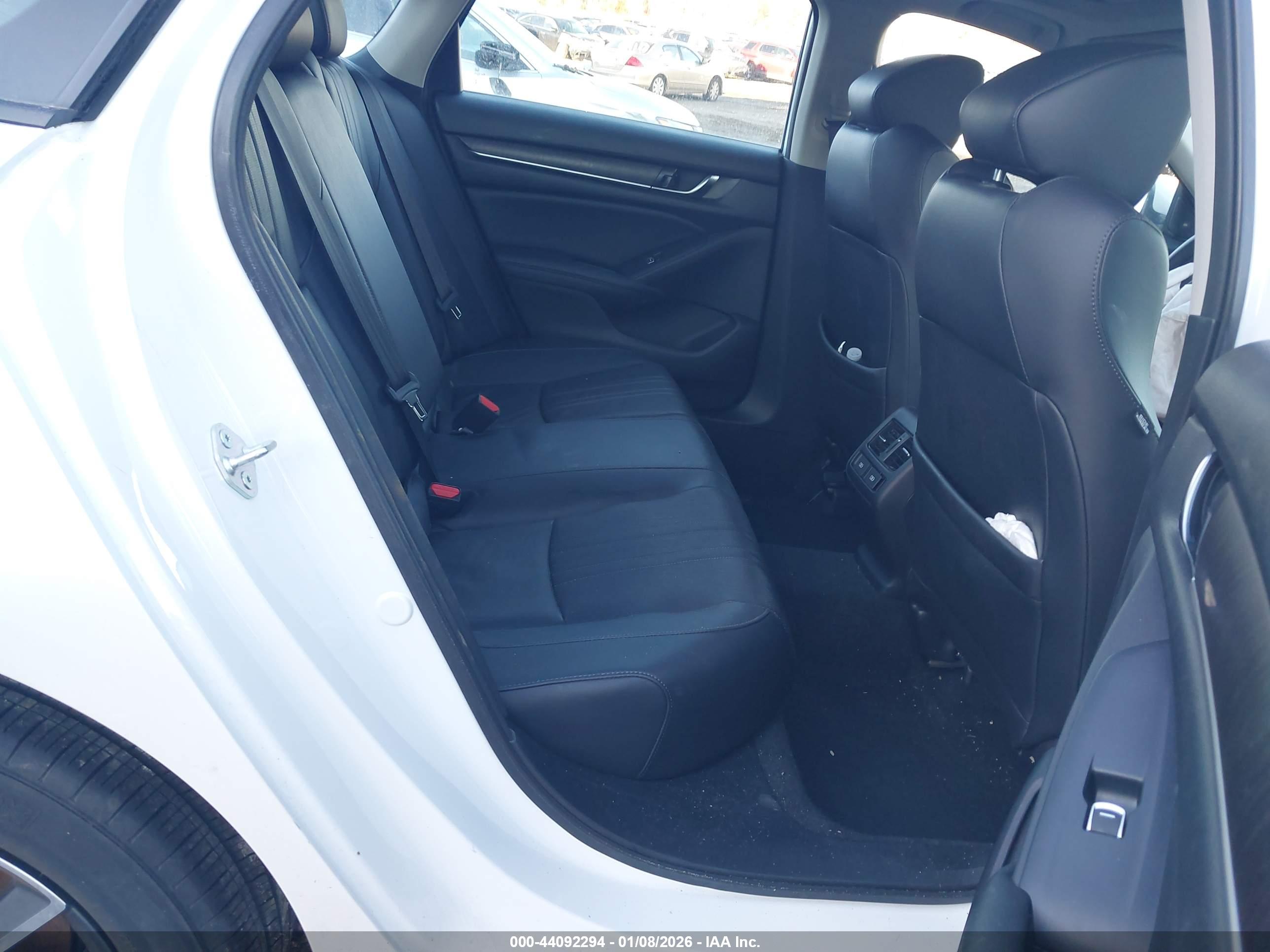 HONDA ACCORD image 8