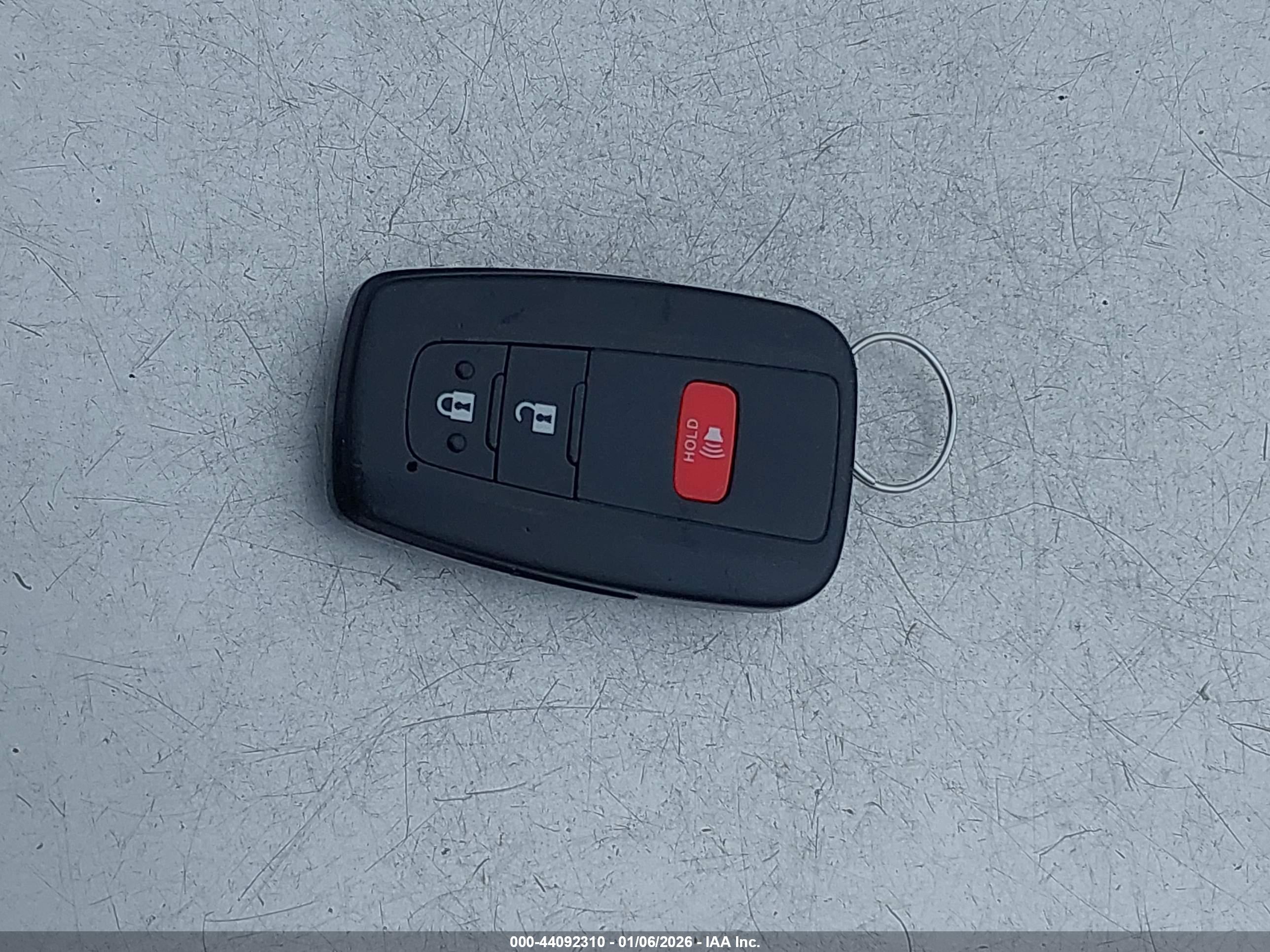 TOYOTA 4RUNNER image 11