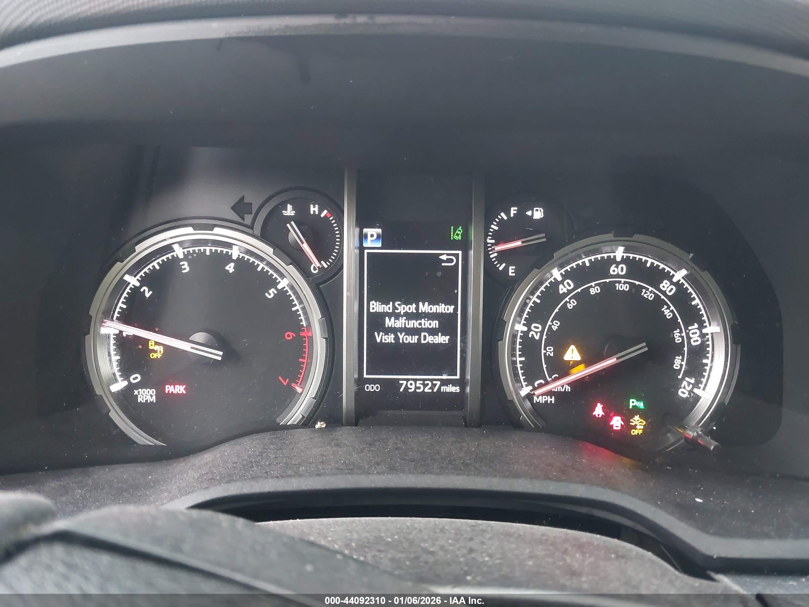 TOYOTA 4RUNNER image 7