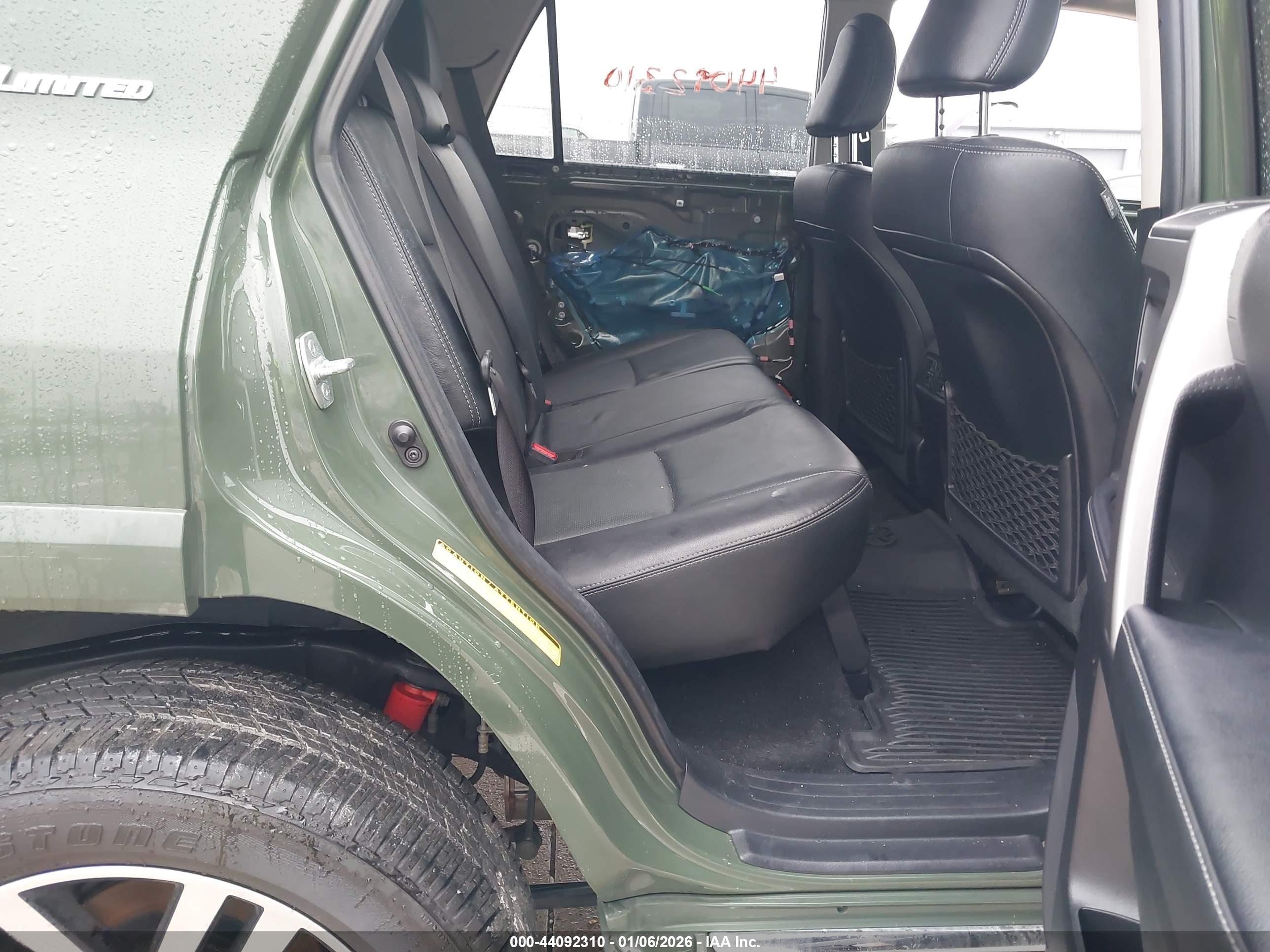 TOYOTA 4RUNNER image 8
