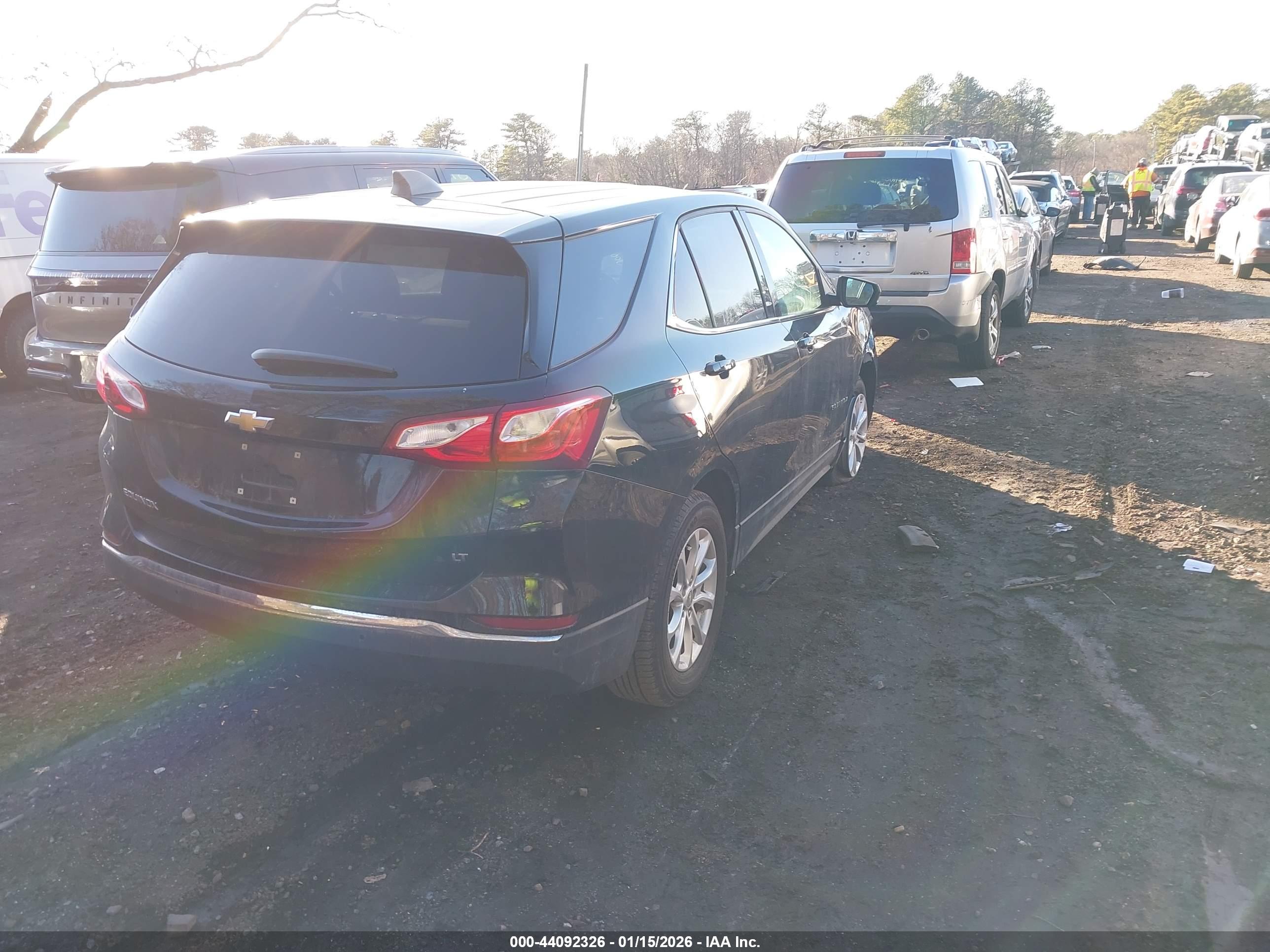 CHEVROLET EQUINOX image 4