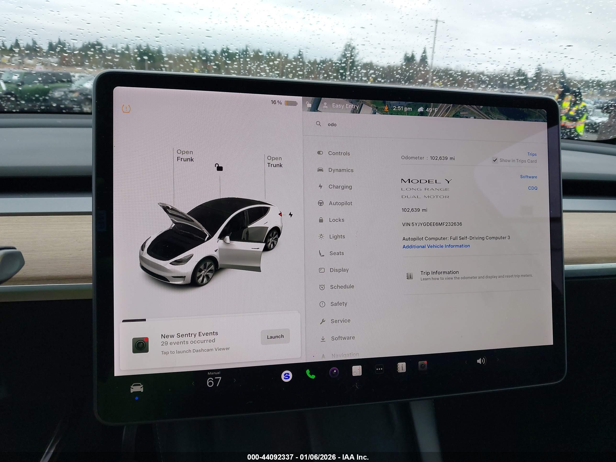 TESLA MODEL image 7