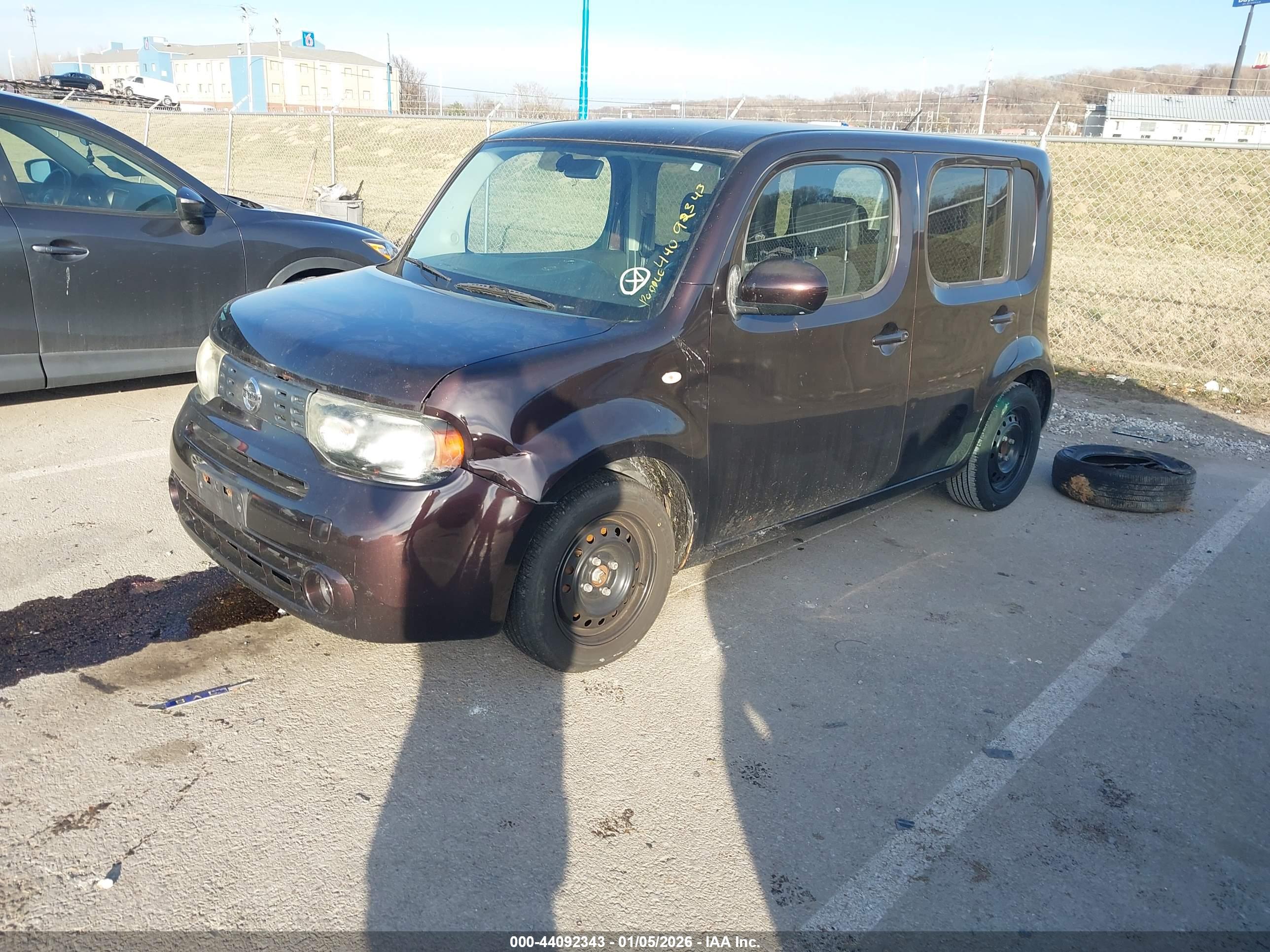 NISSAN CUBE image 2