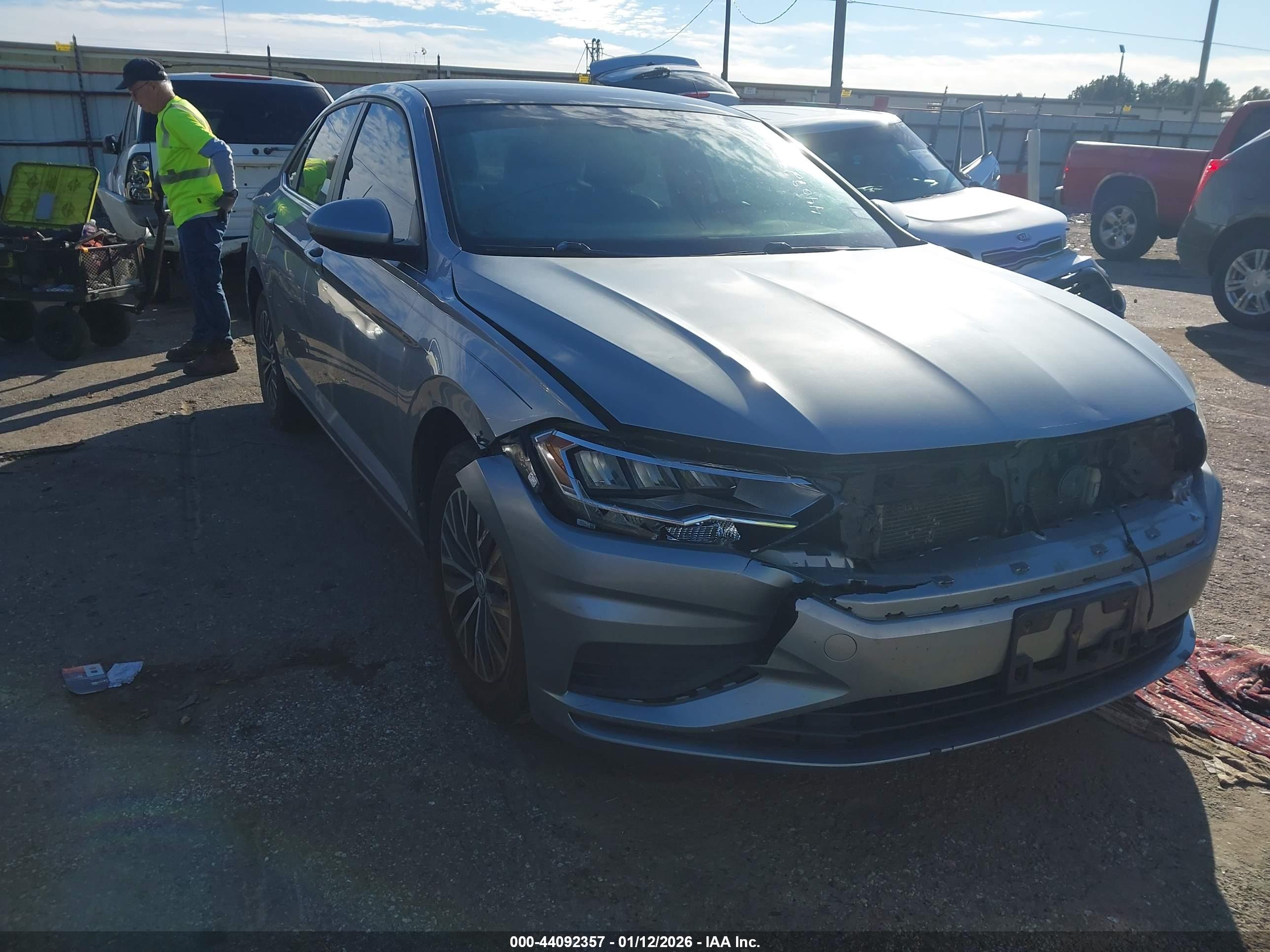 VOLKSWAGEN JETTA image 6
