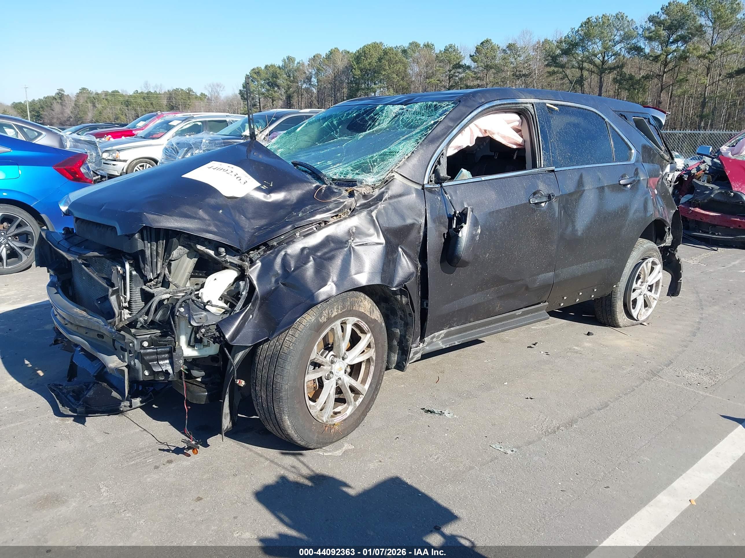 CHEVROLET EQUINOX image 2