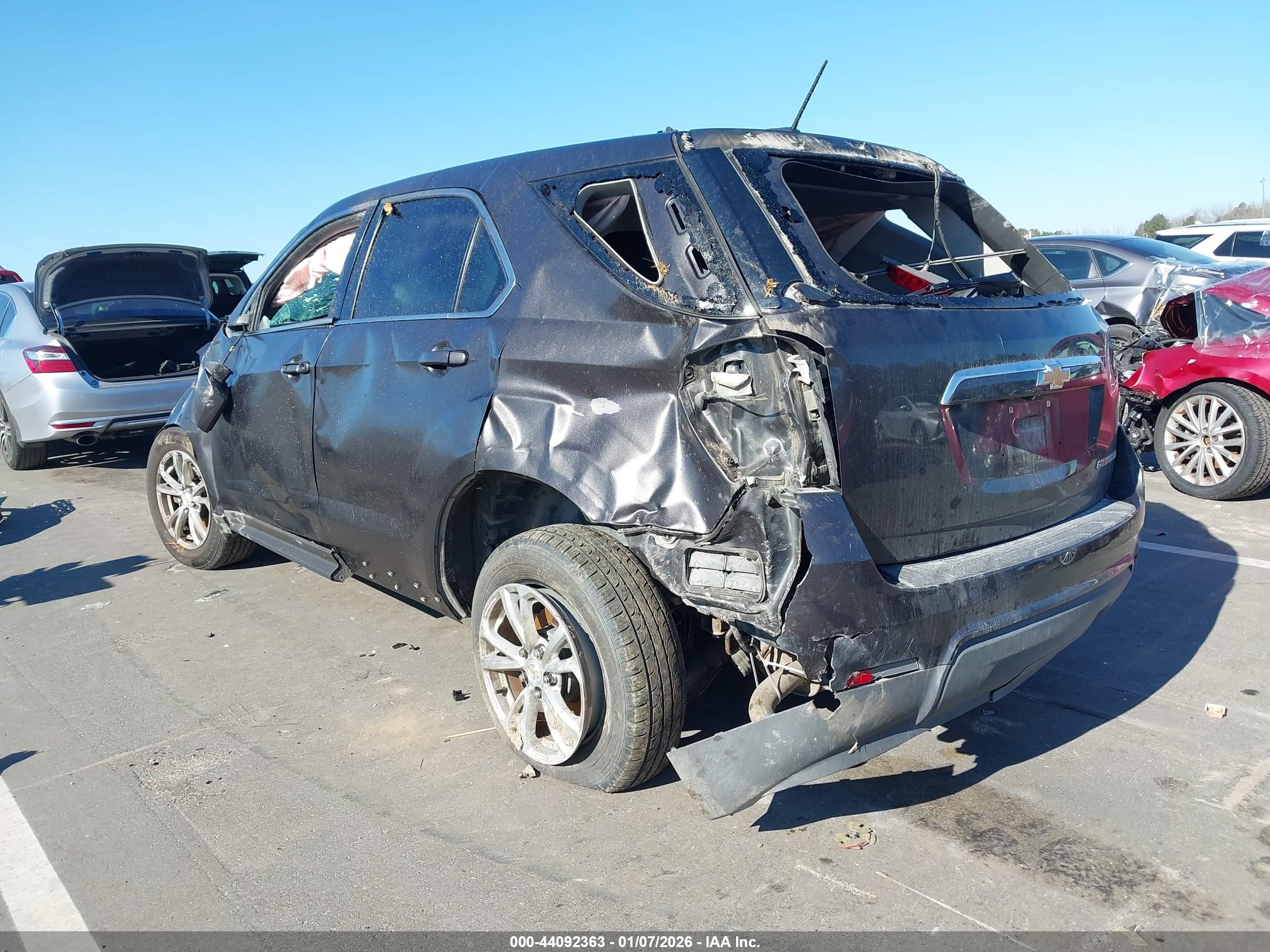 CHEVROLET EQUINOX image 3