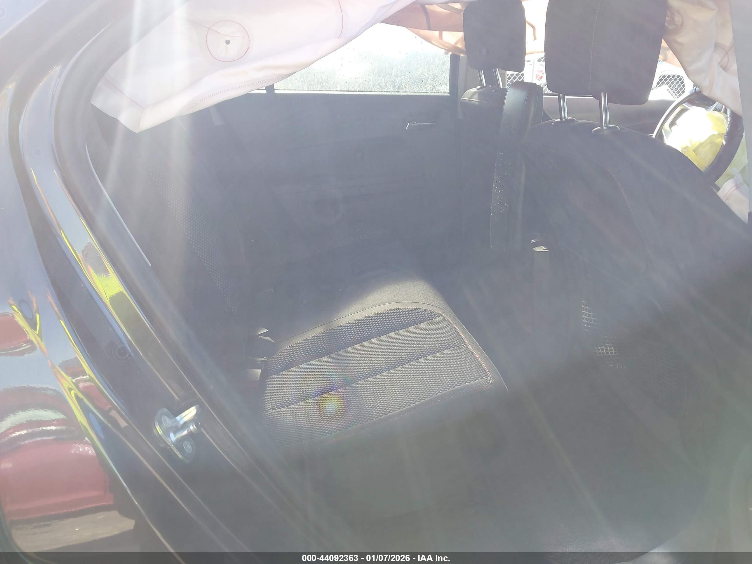 CHEVROLET EQUINOX image 8