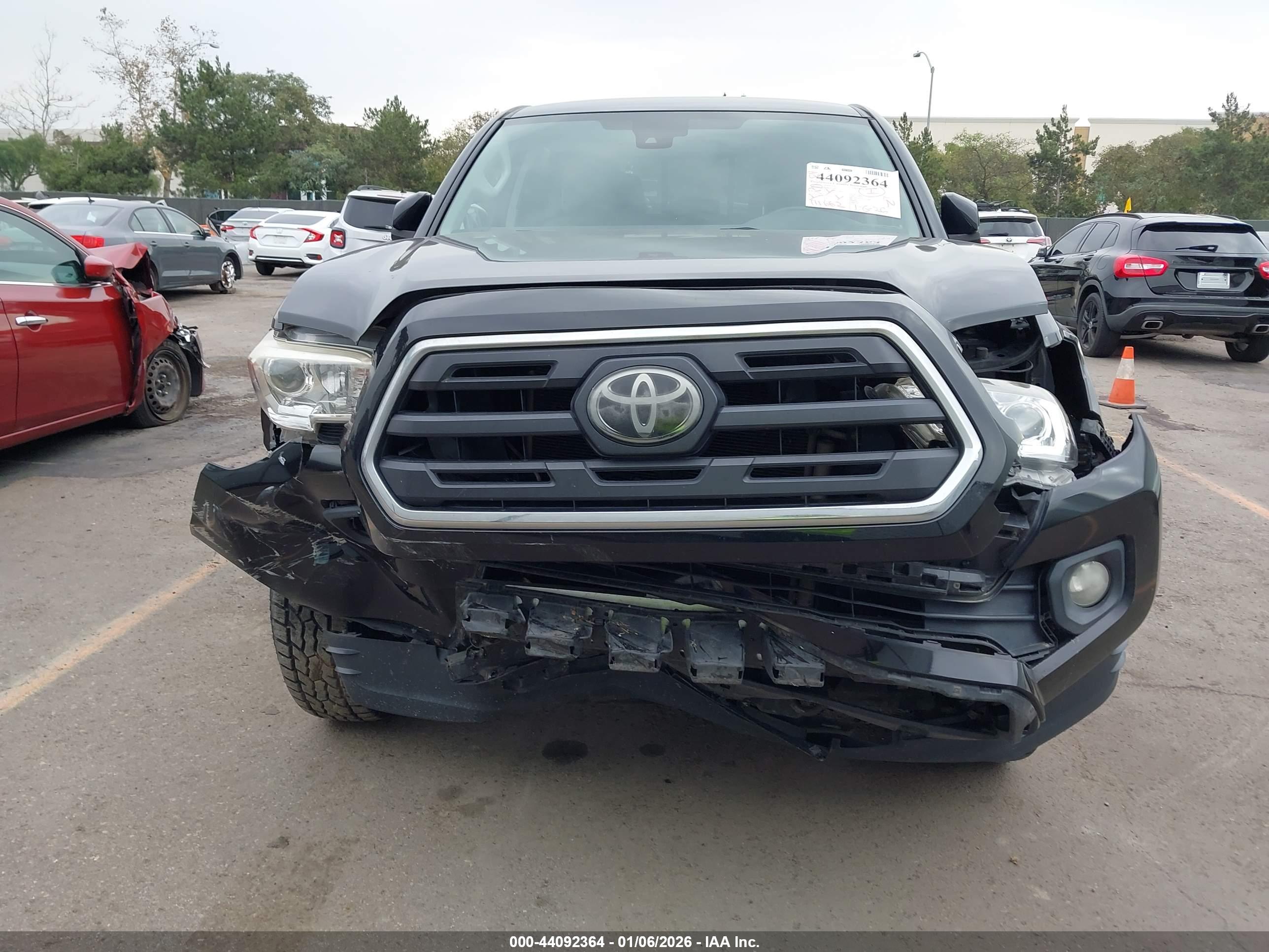TOYOTA TACOMA image 6