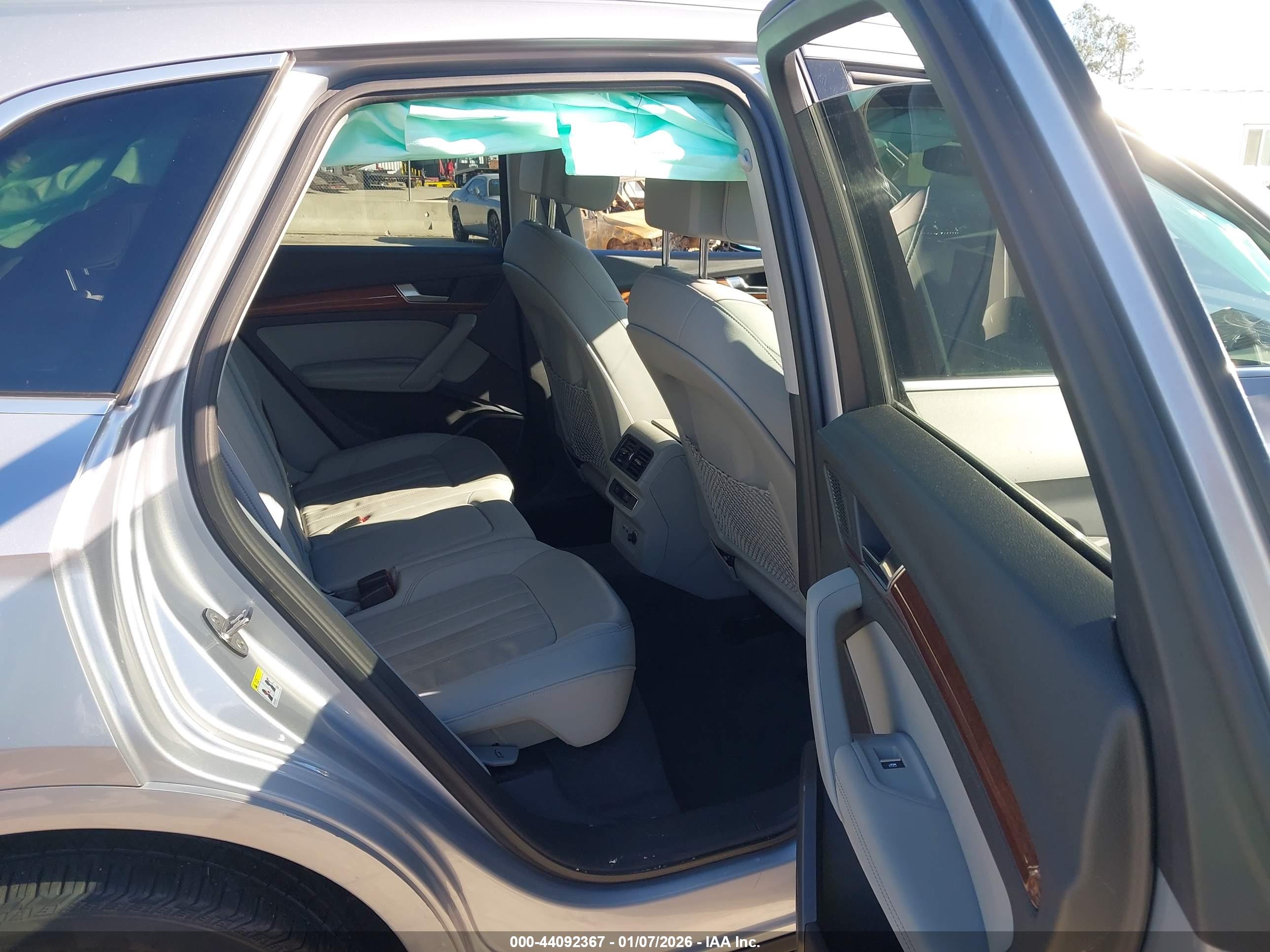 AUDI Q5 image 8