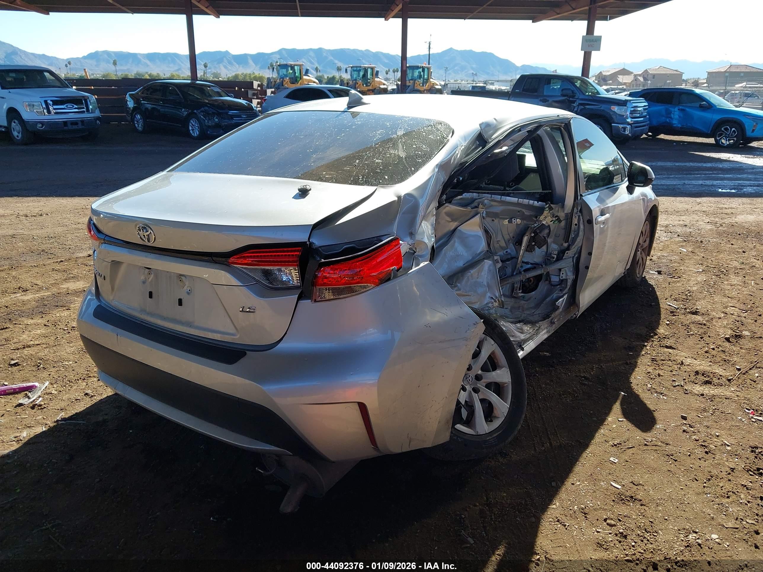 TOYOTA COROLLA image 4