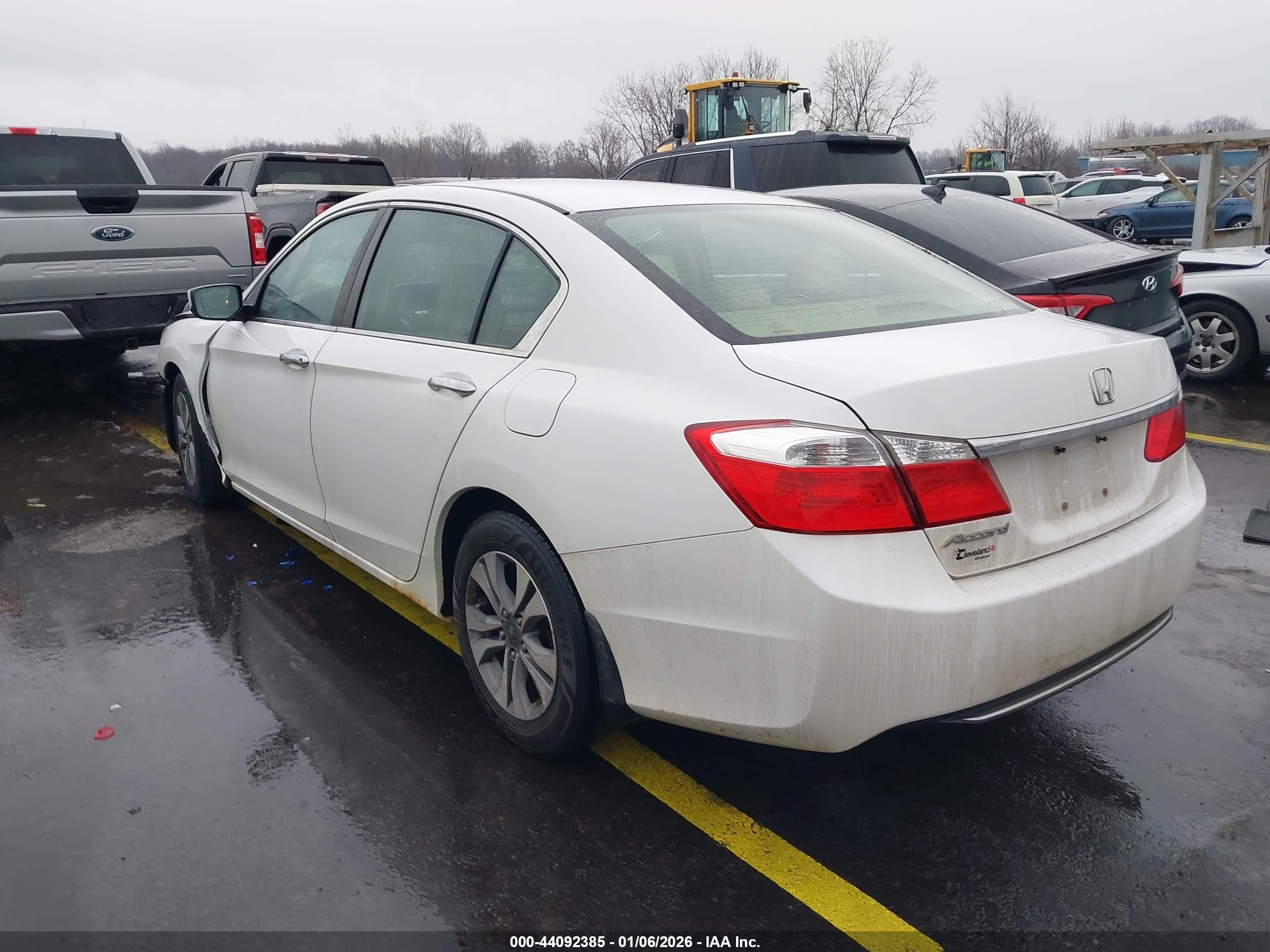 HONDA ACCORD image 3