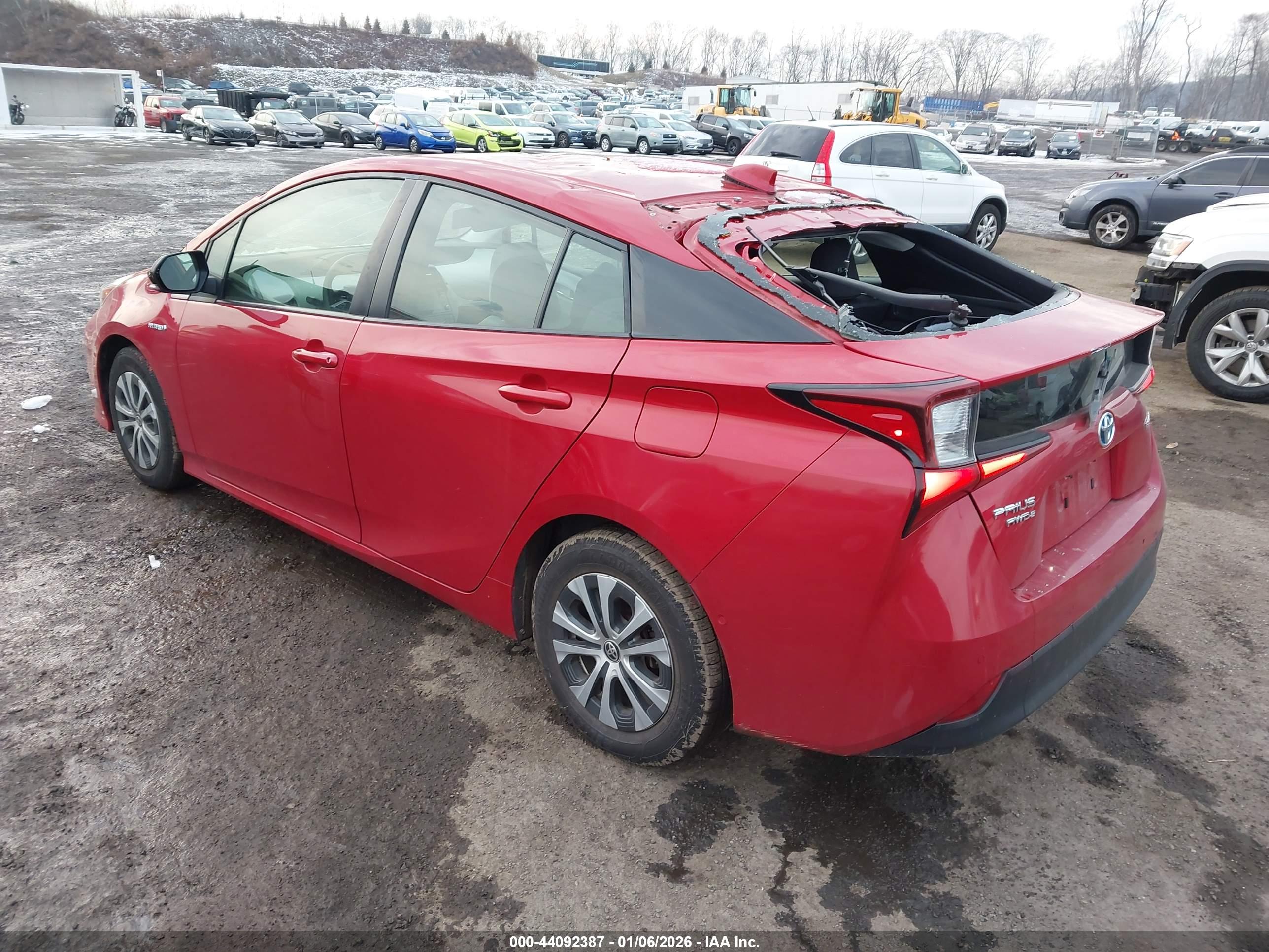 TOYOTA PRIUS image 3