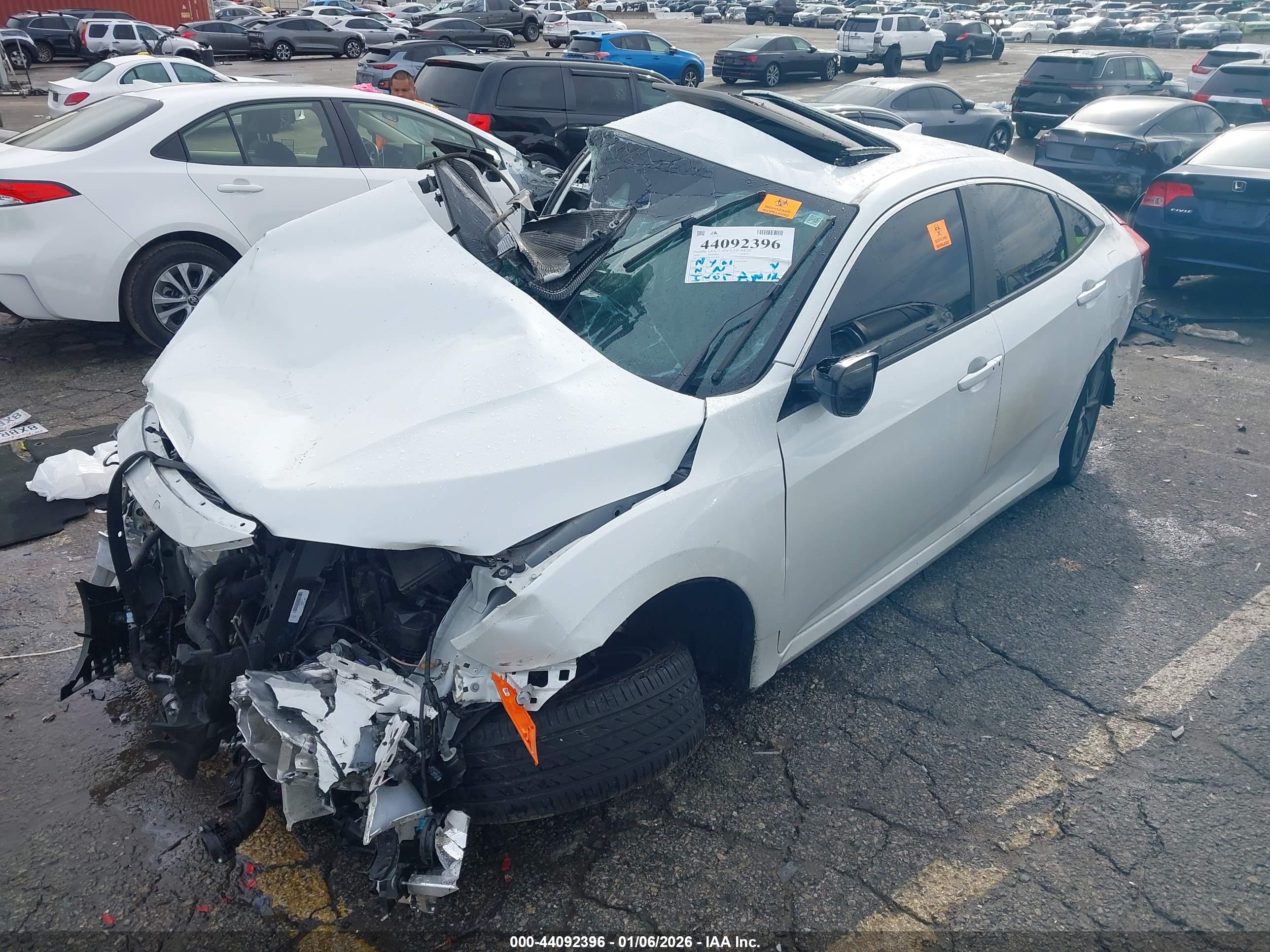 HONDA CIVIC image 2