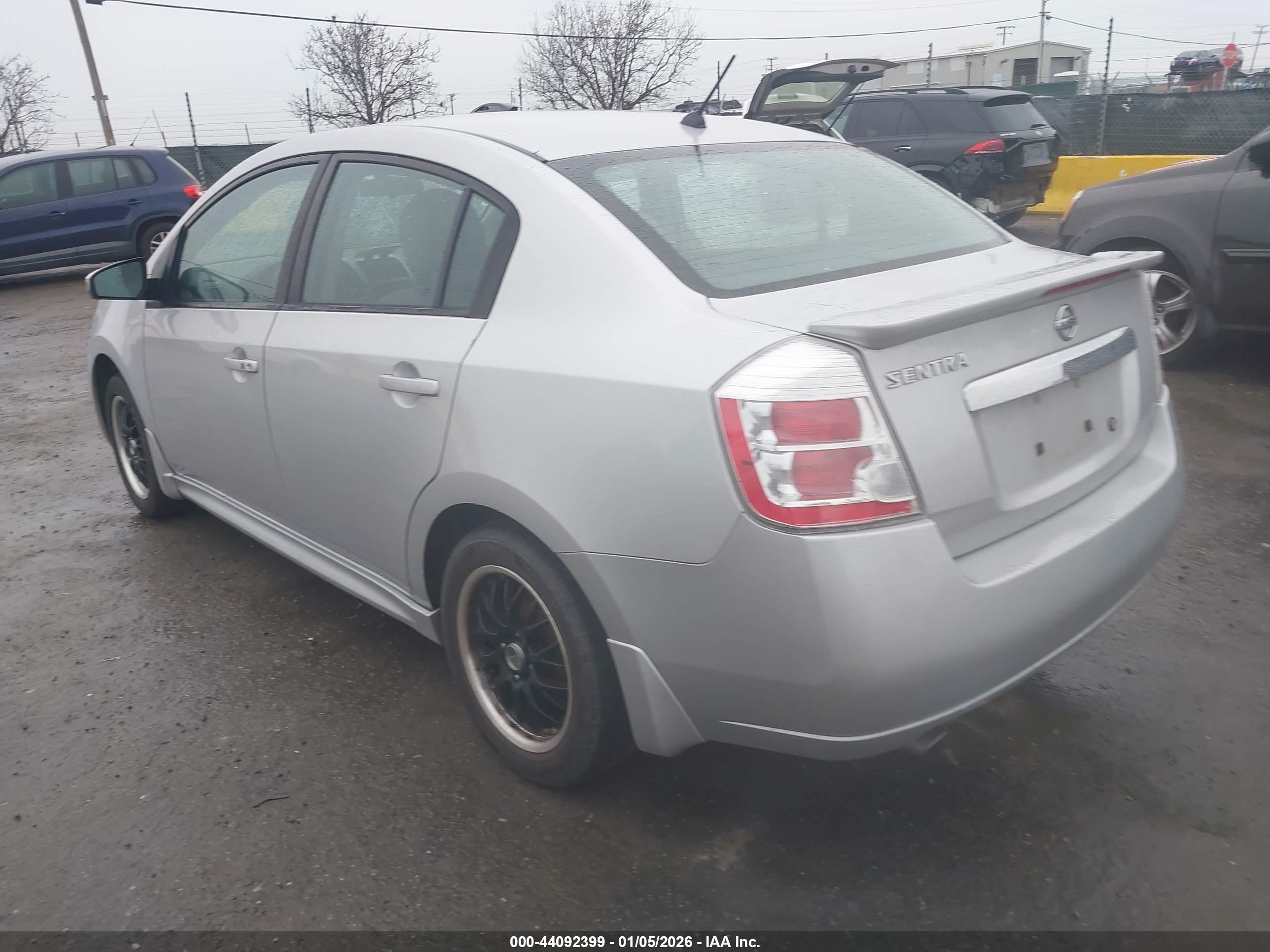 NISSAN SENTRA image 3