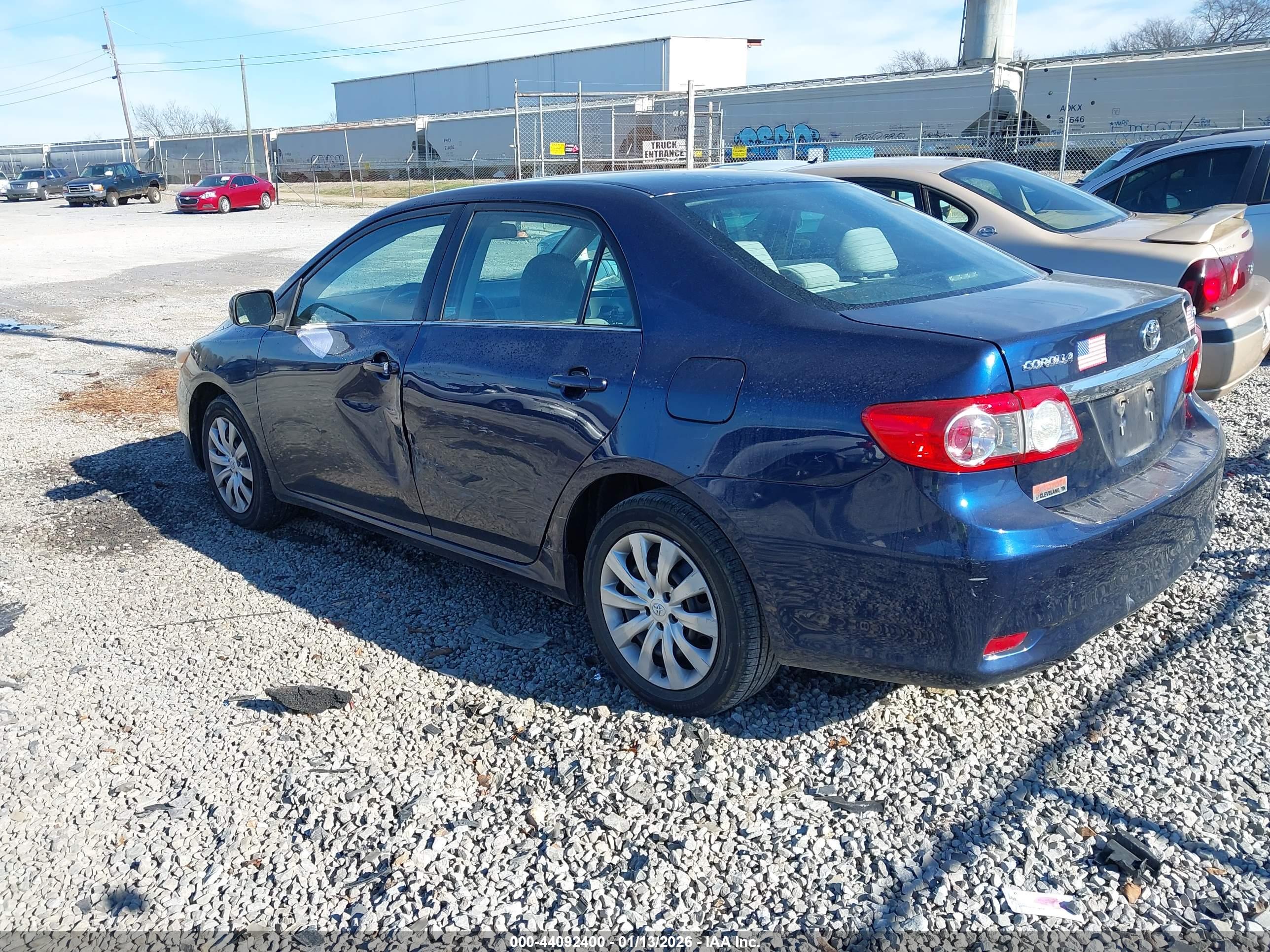 TOYOTA COROLLA image 3