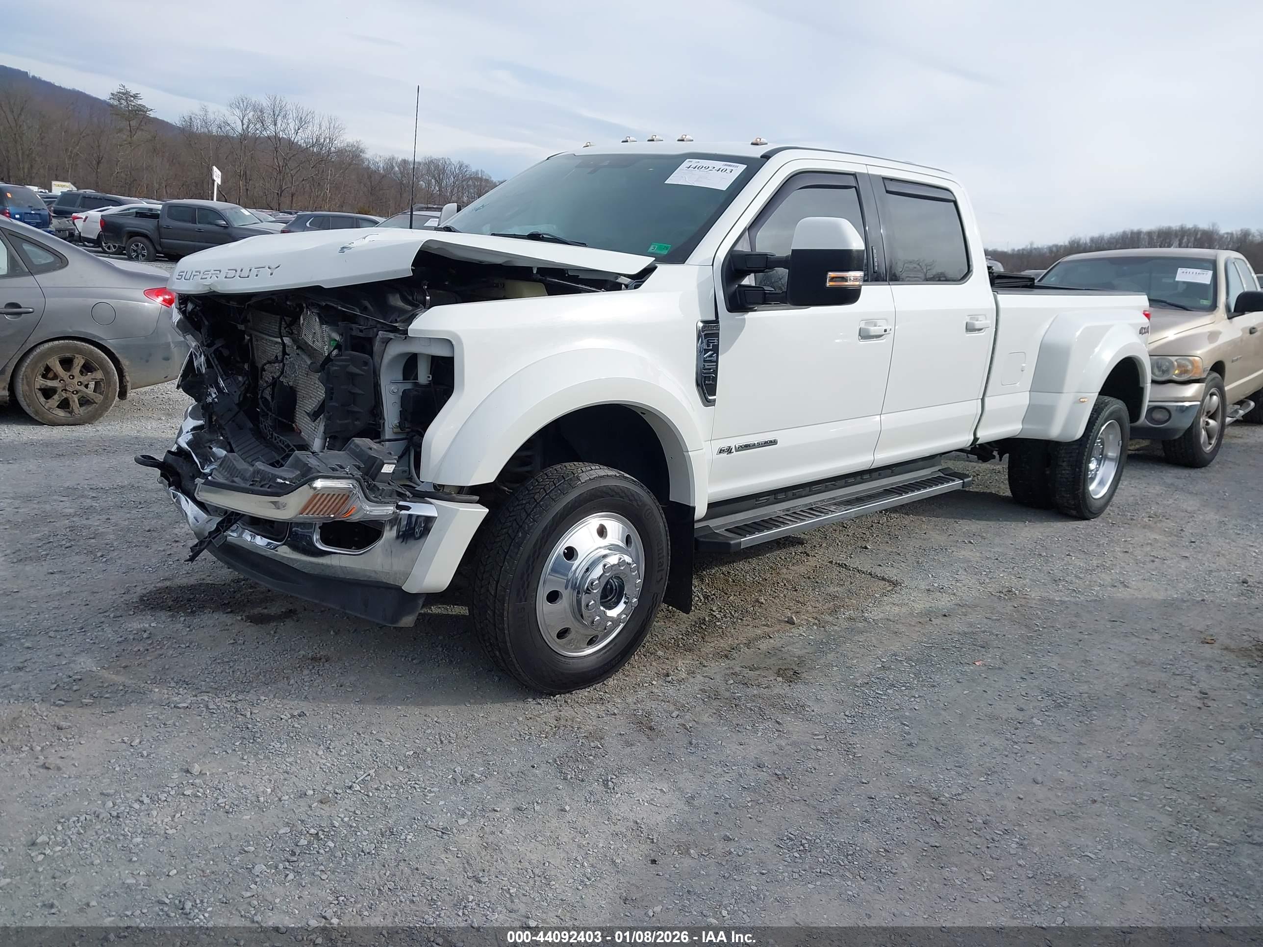 FORD F-450 image 2