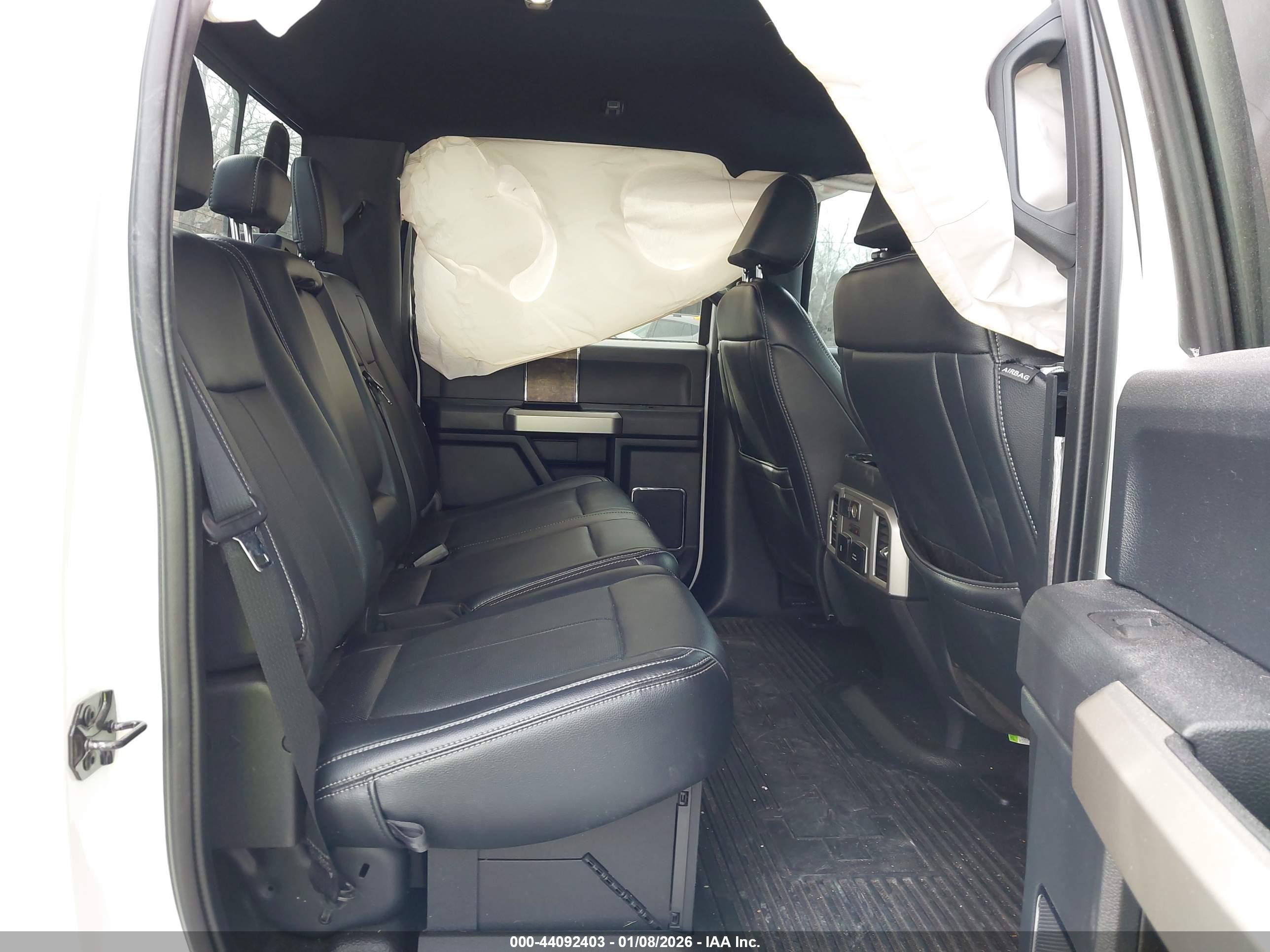 FORD F-450 image 7