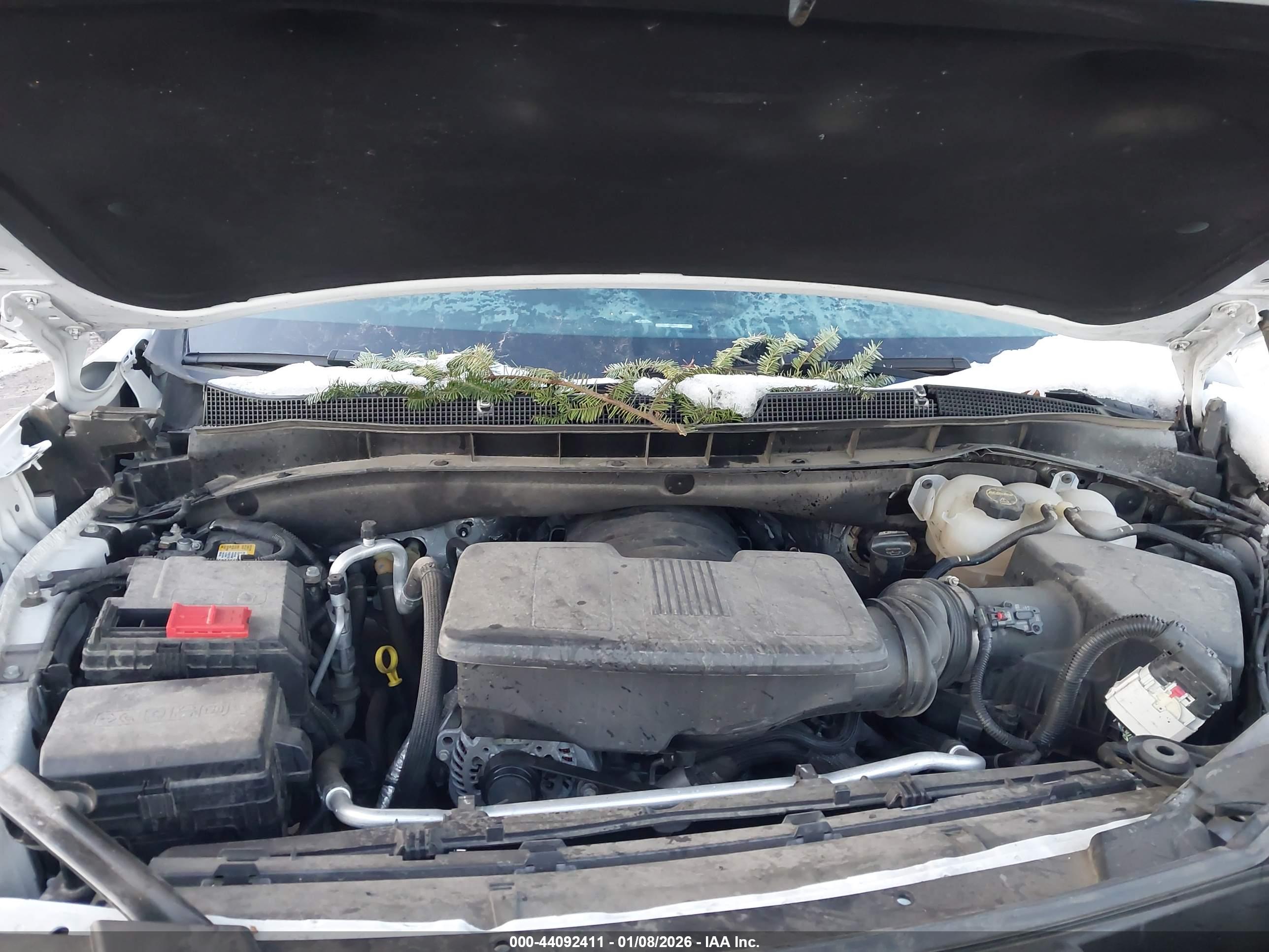 CHEVROLET TAHOE image 10