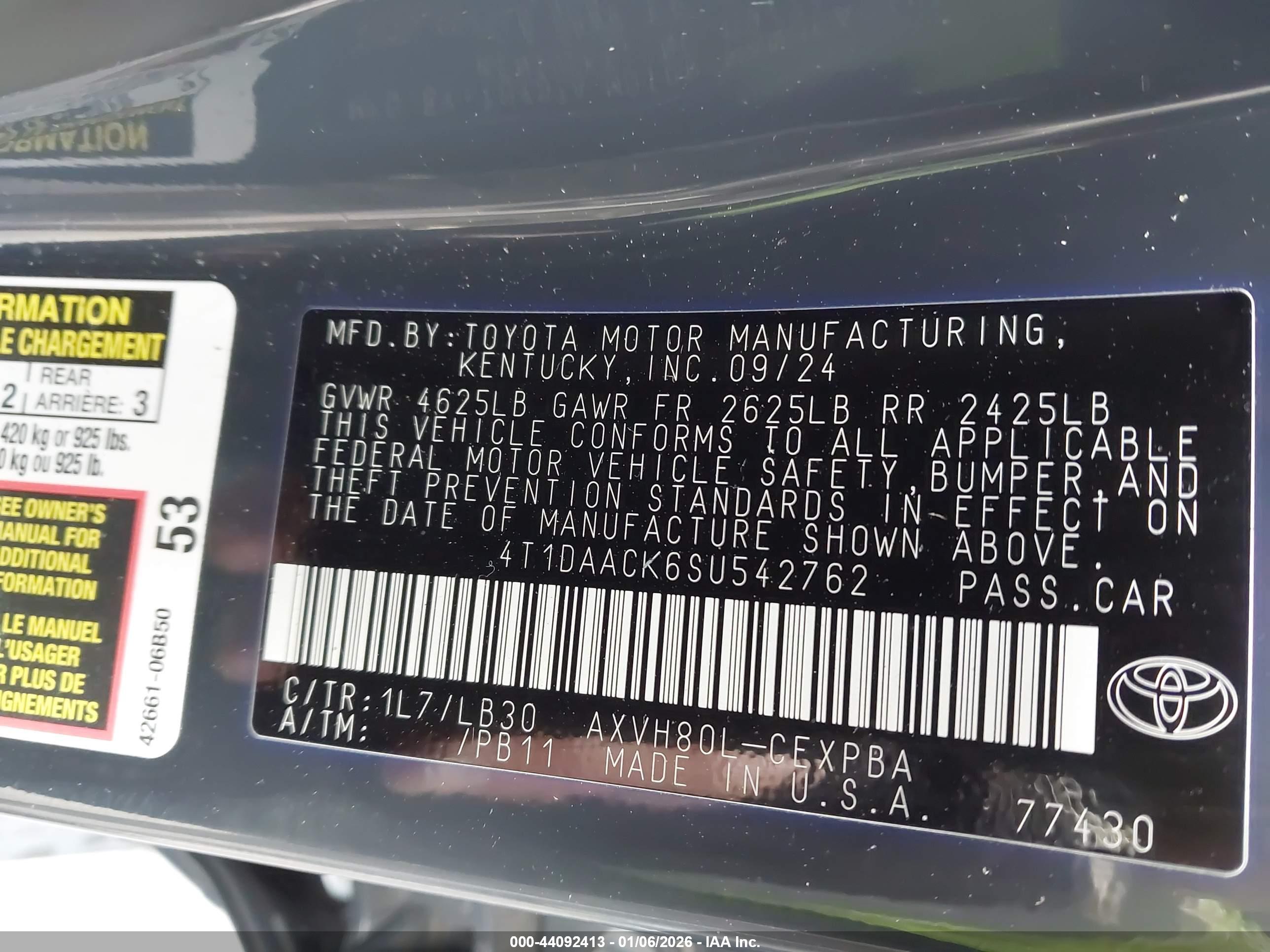 TOYOTA CAMRY image 9