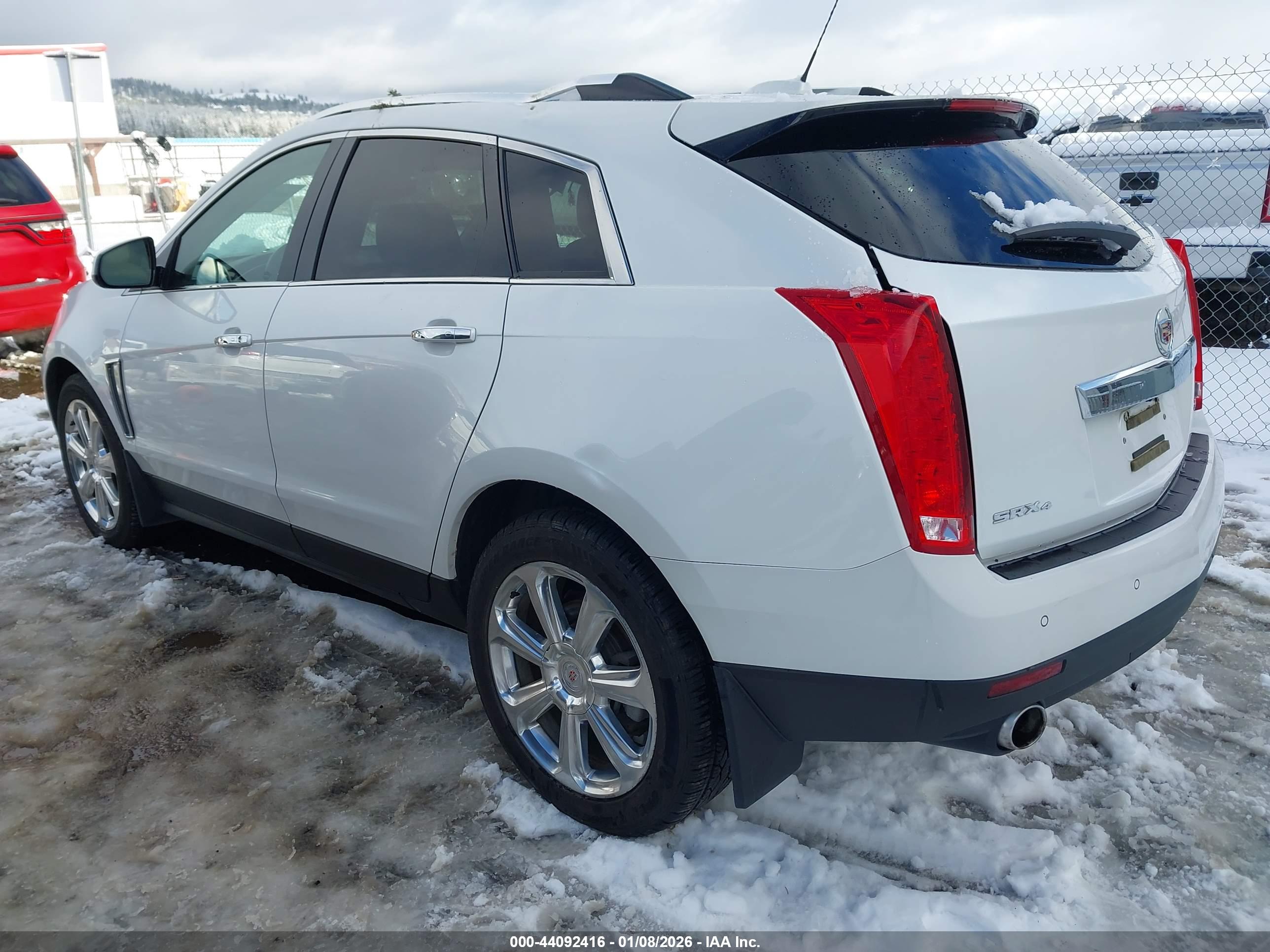 CADILLAC SRX image 3