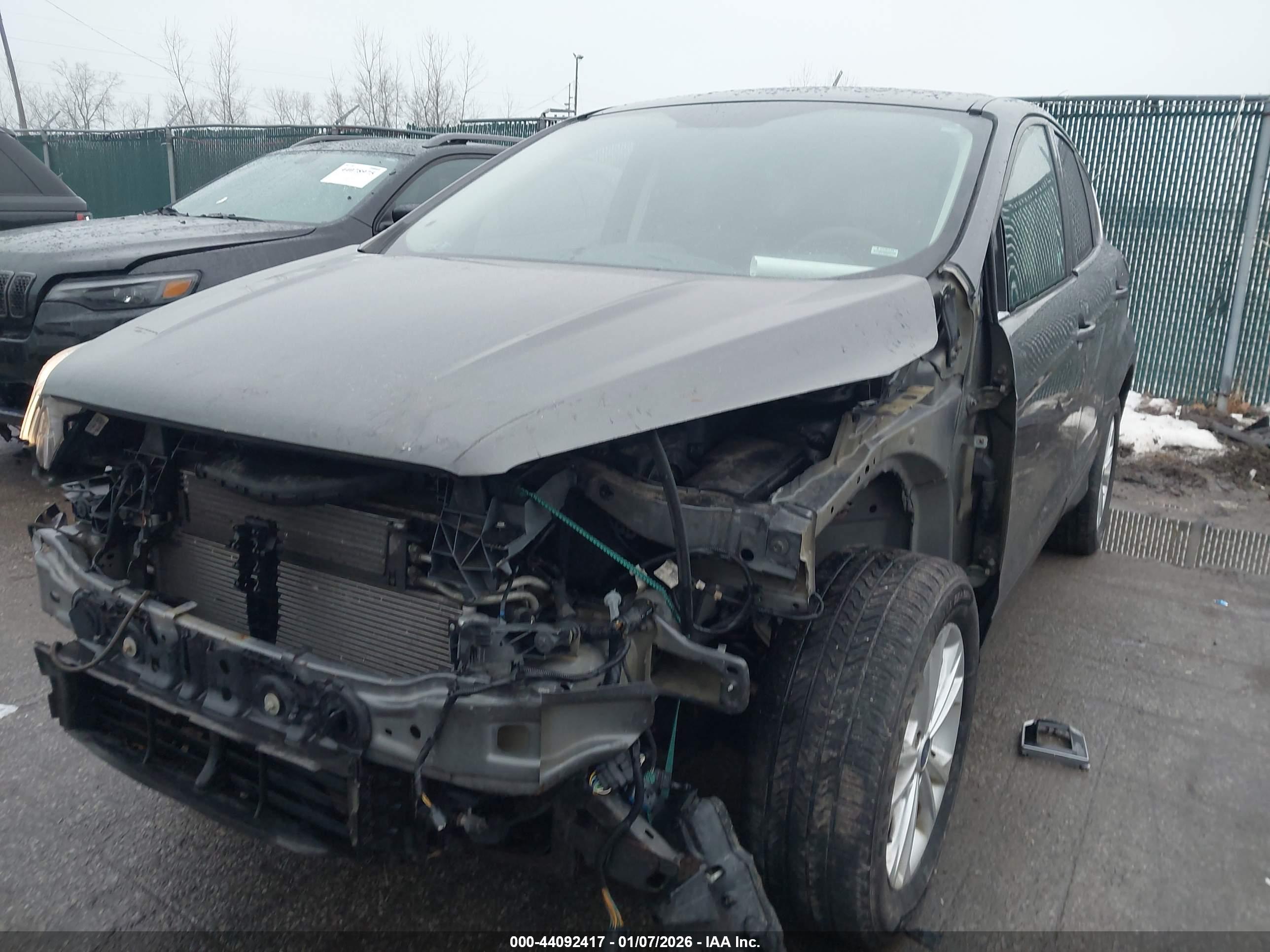 FORD ESCAPE image 6