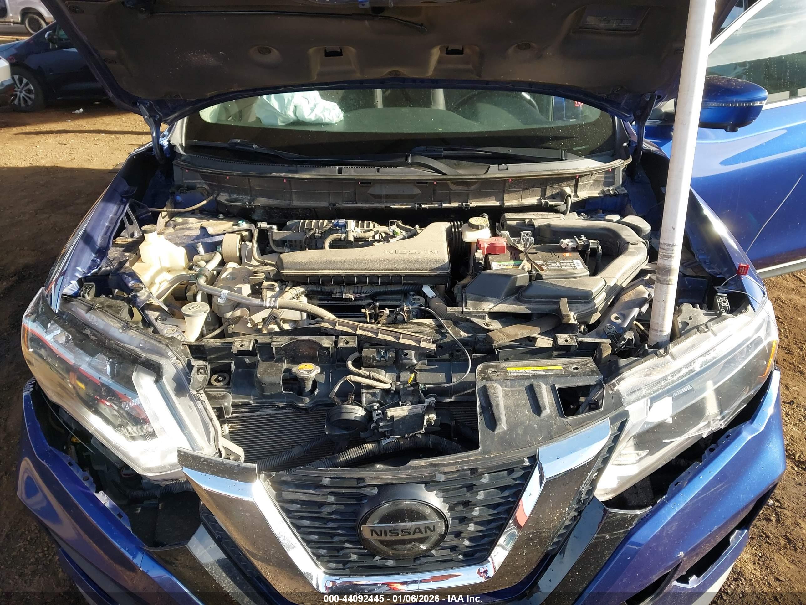 NISSAN ROGUE image 10