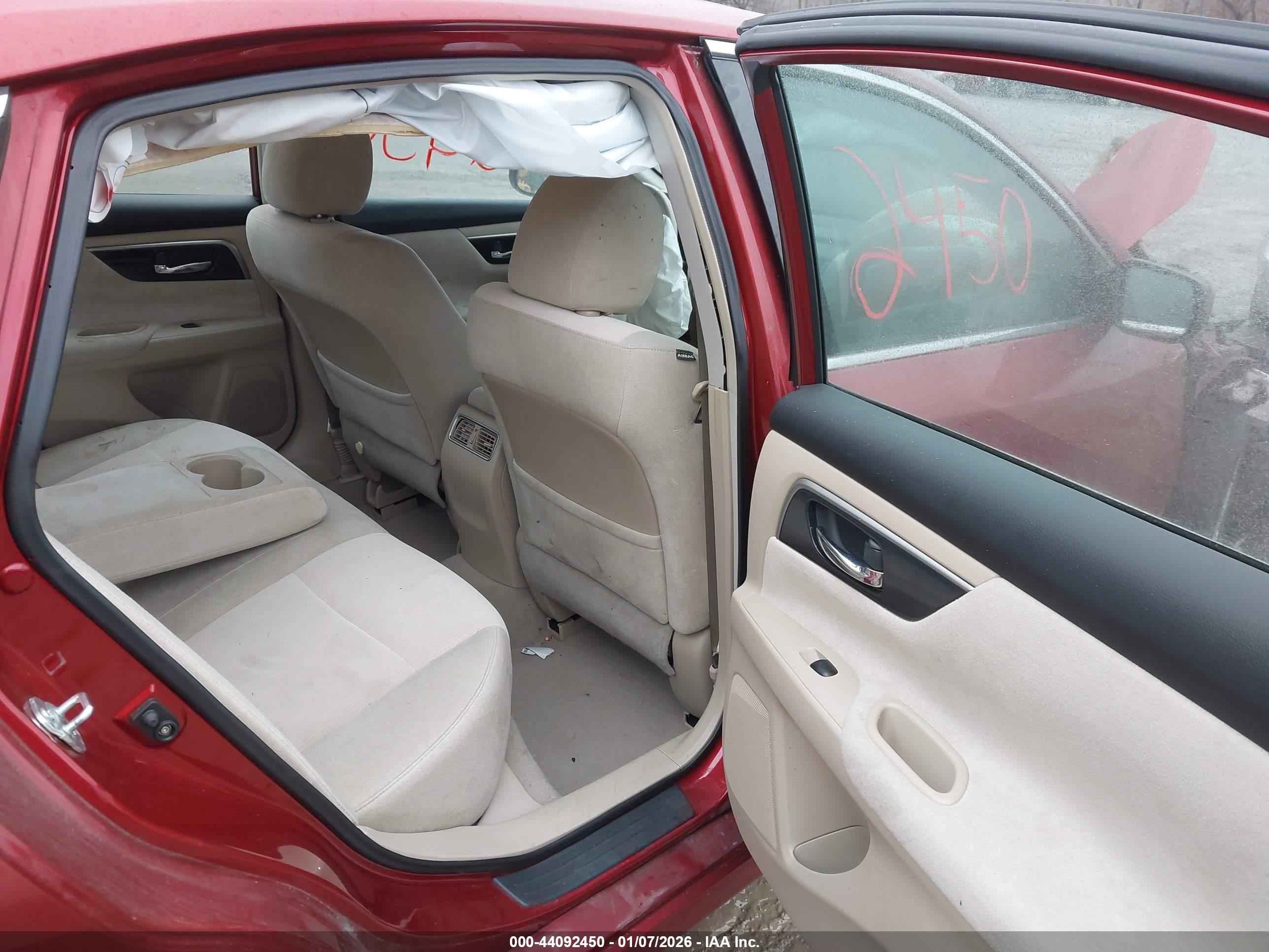 NISSAN ALTIMA image 8
