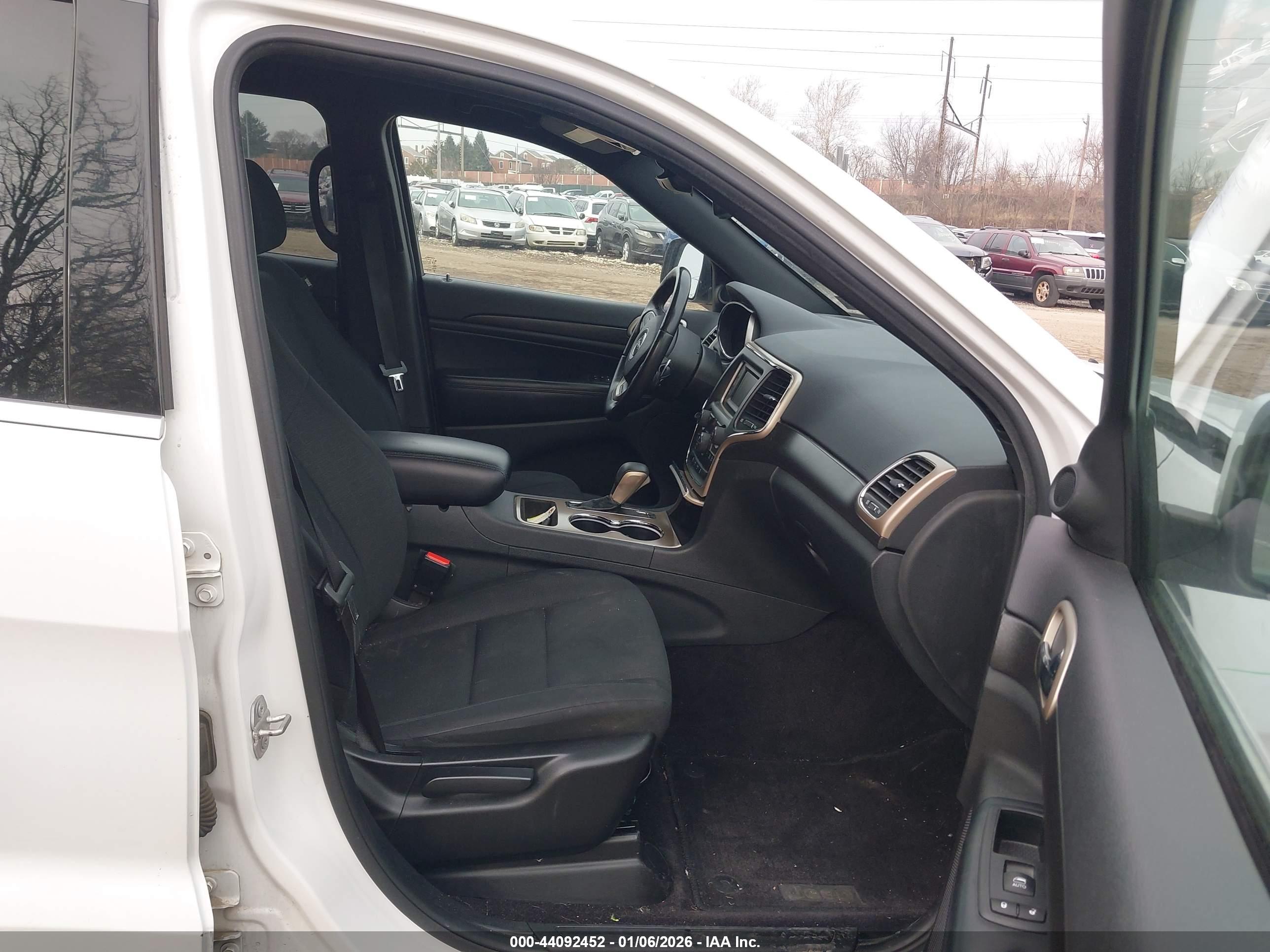JEEP GRAND image 5