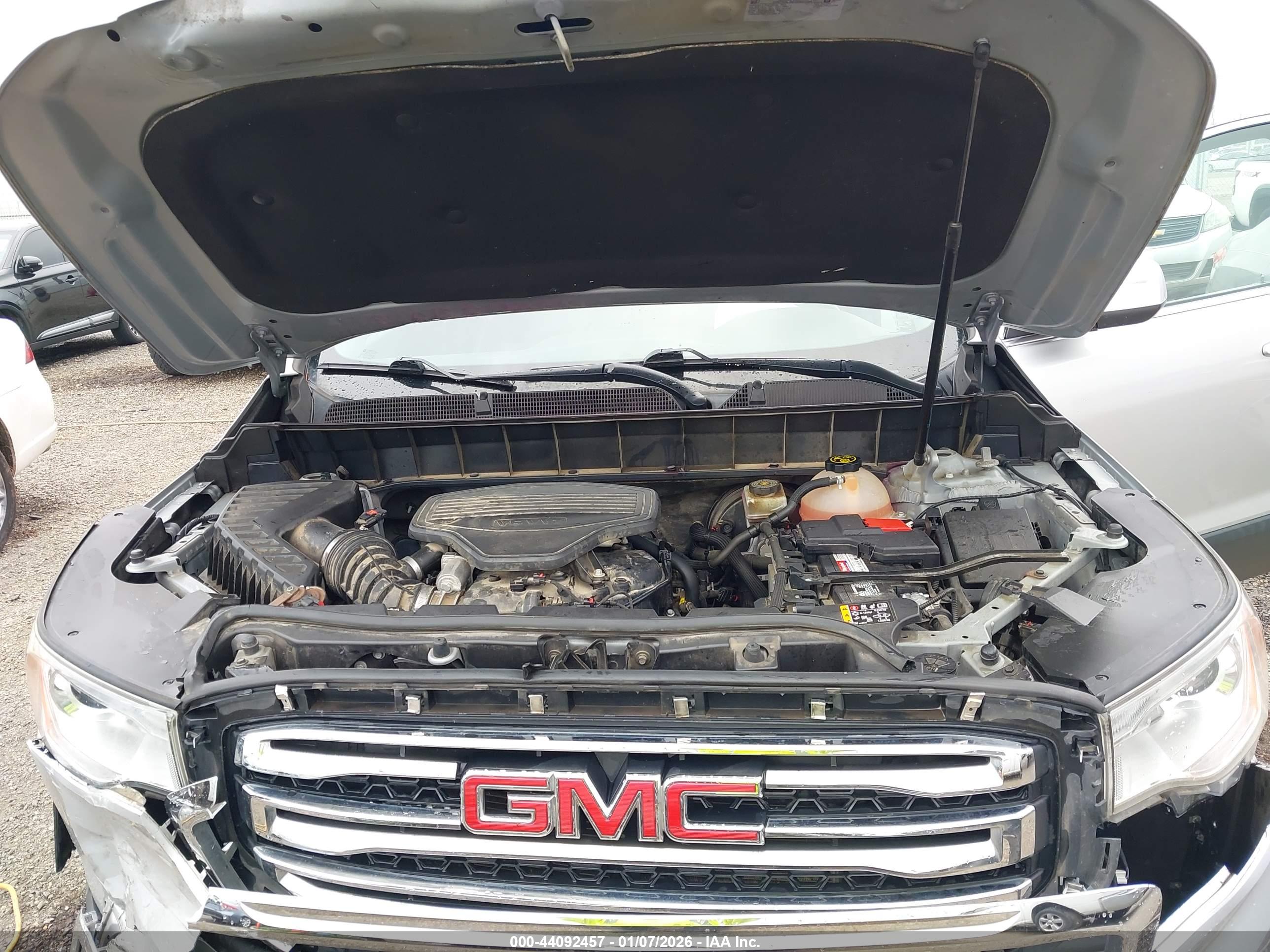 GMC ACADIA image 10