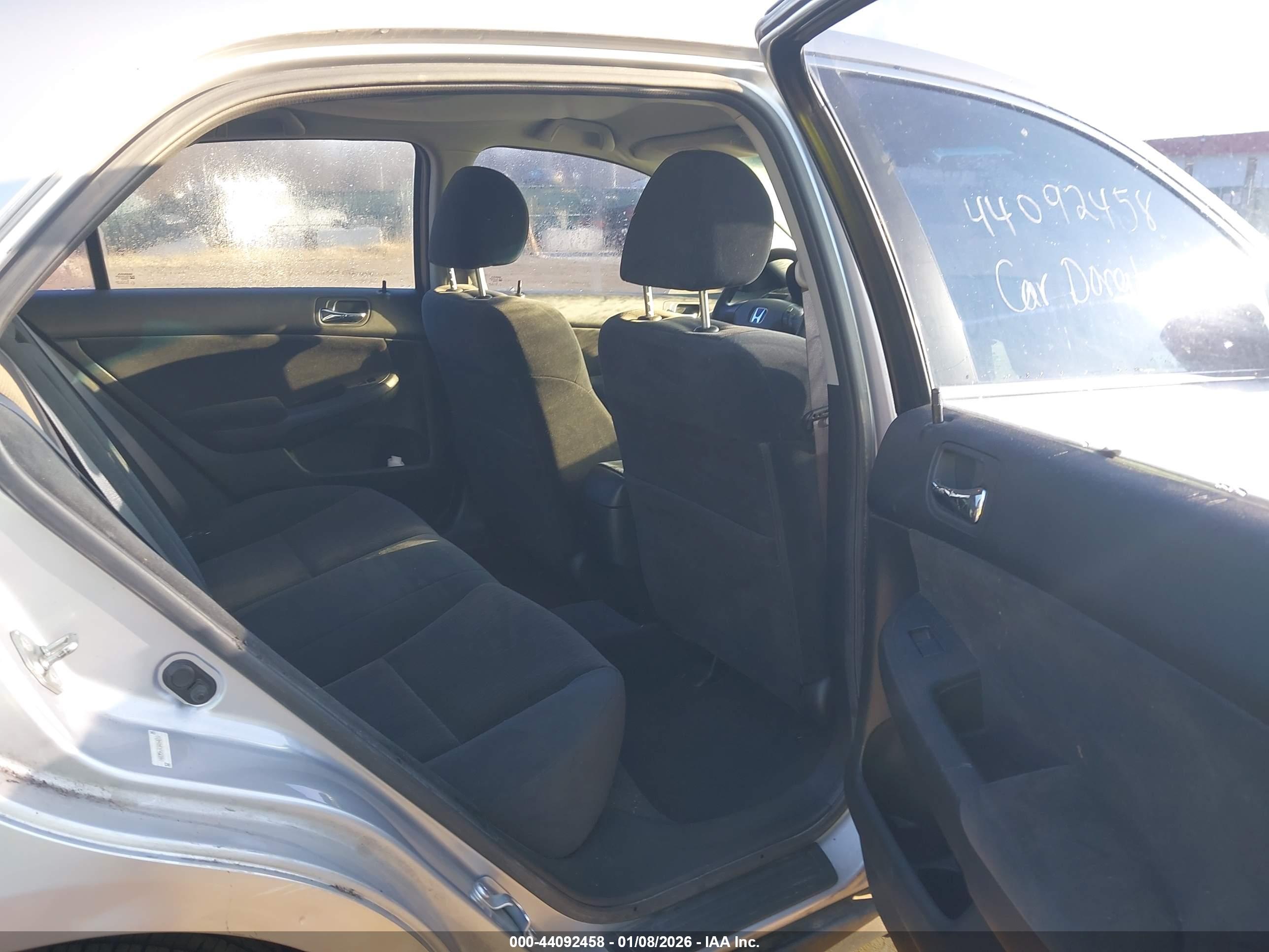 HONDA ACCORD image 8