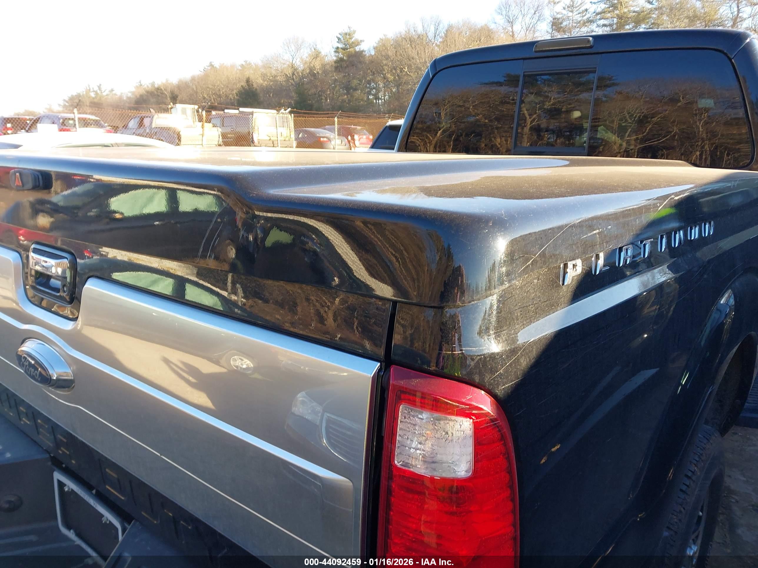 FORD F-350 image 7