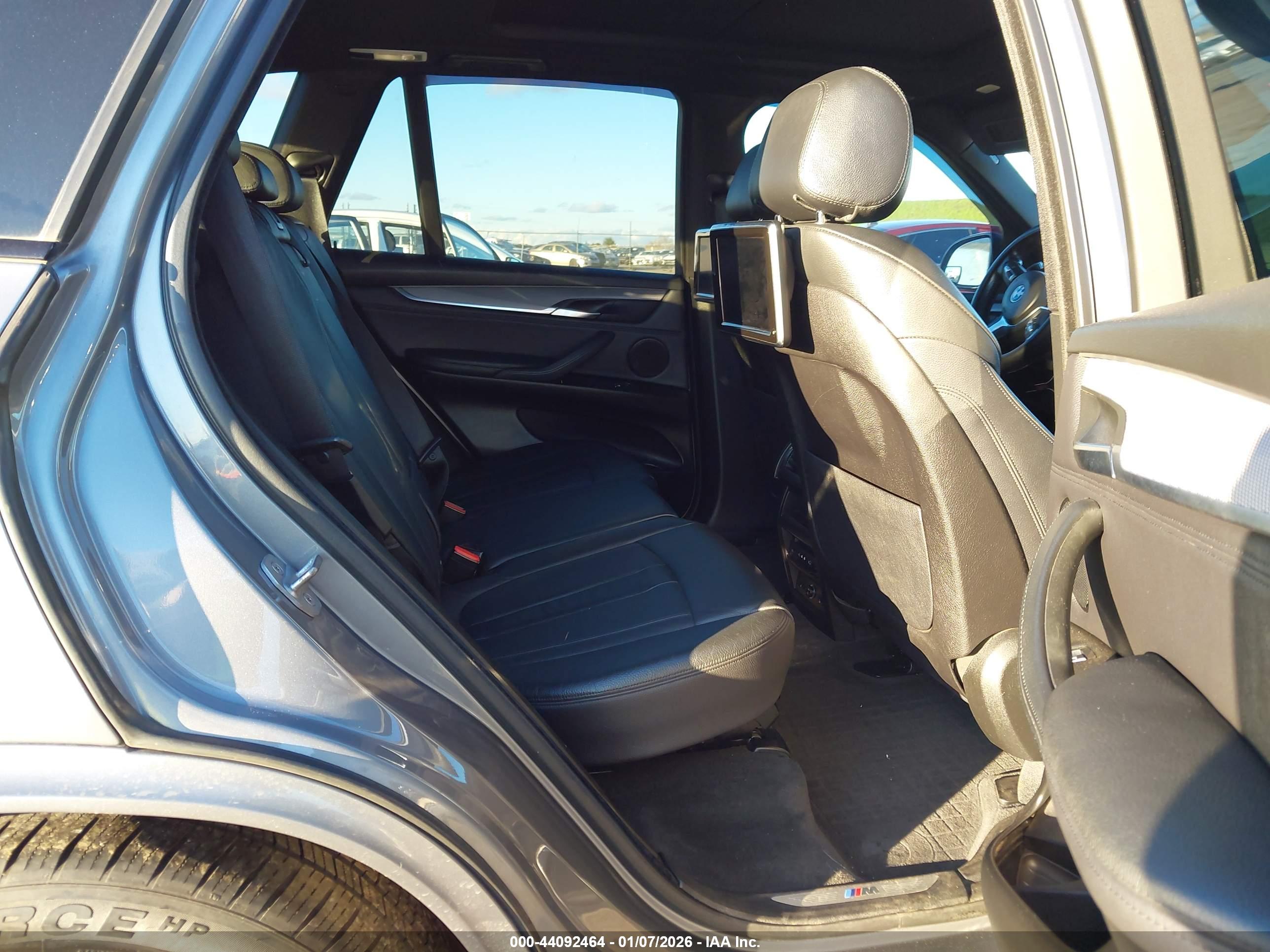 BMW X5 image 8
