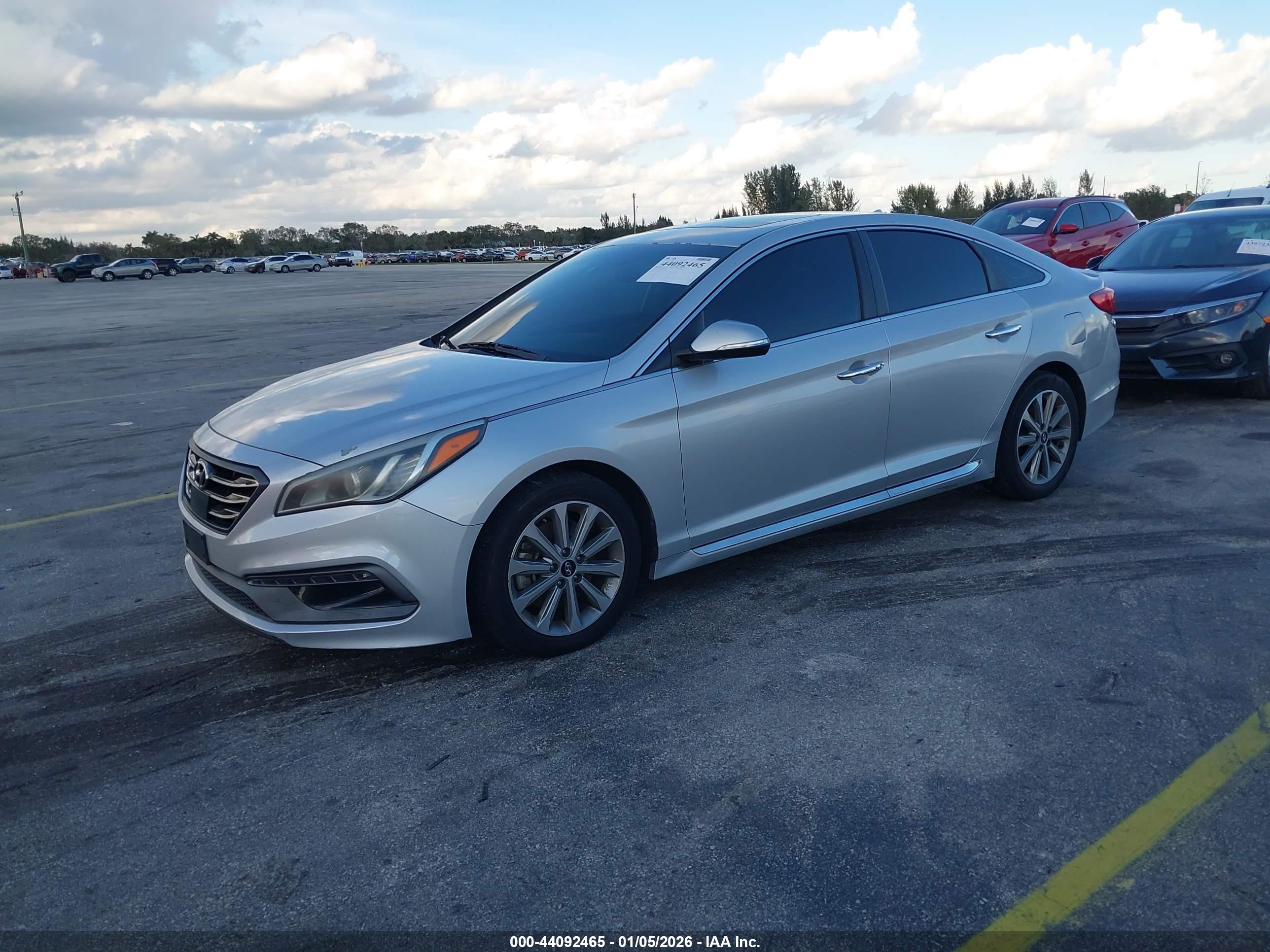 HYUNDAI SONATA image 2