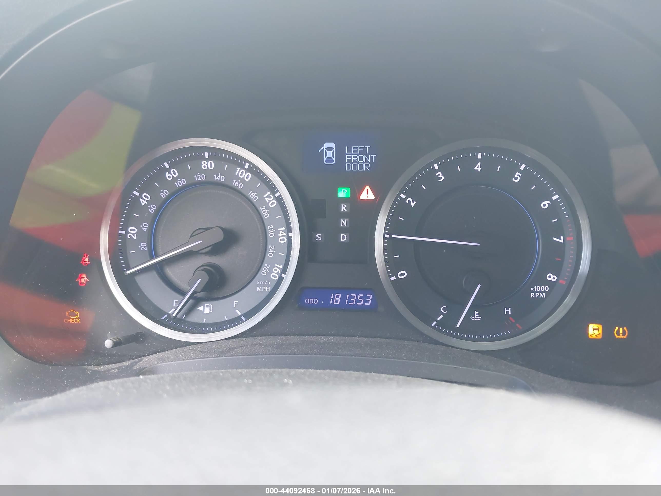 LEXUS IS image 7