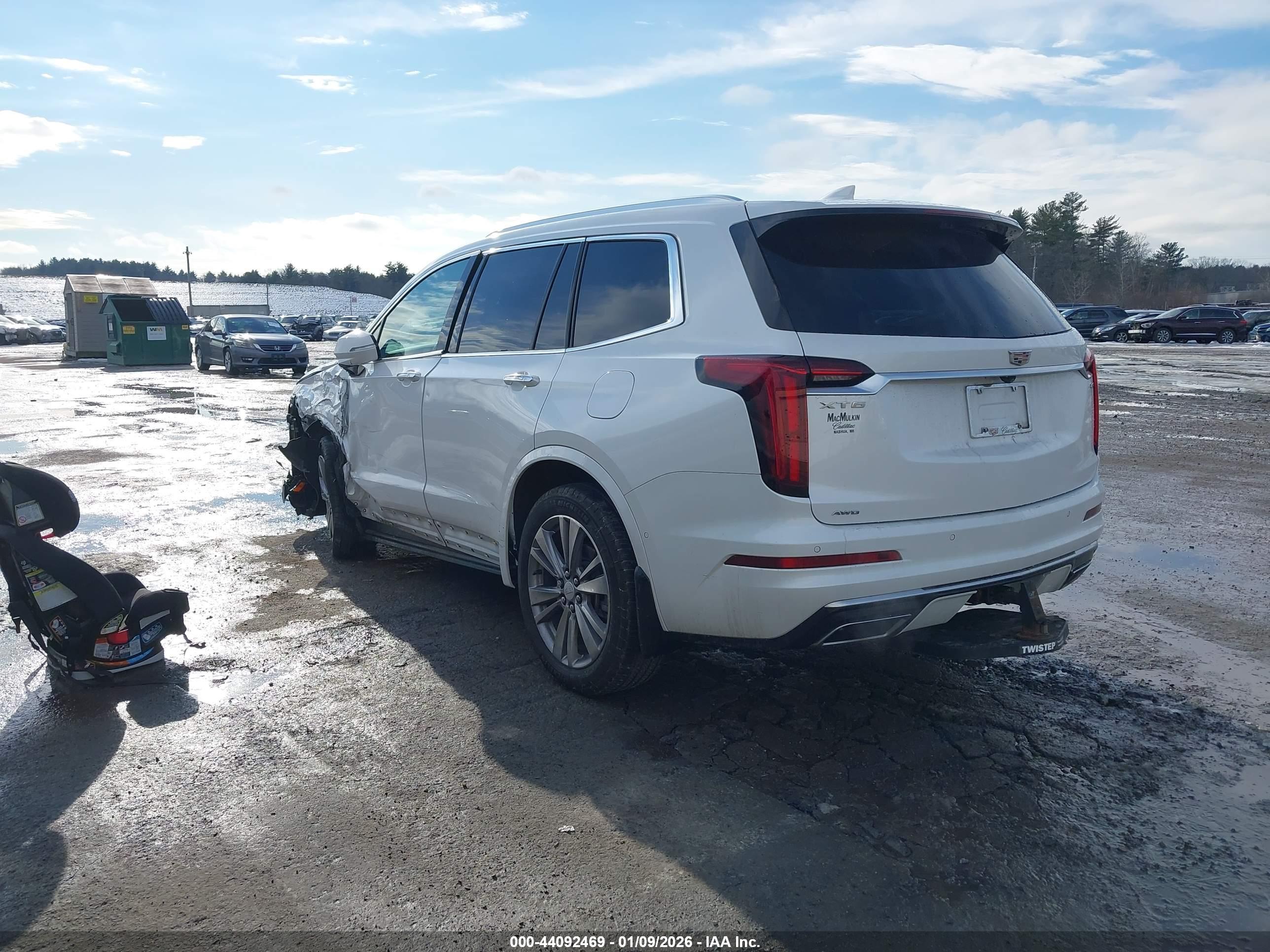 CADILLAC XT6 image 3