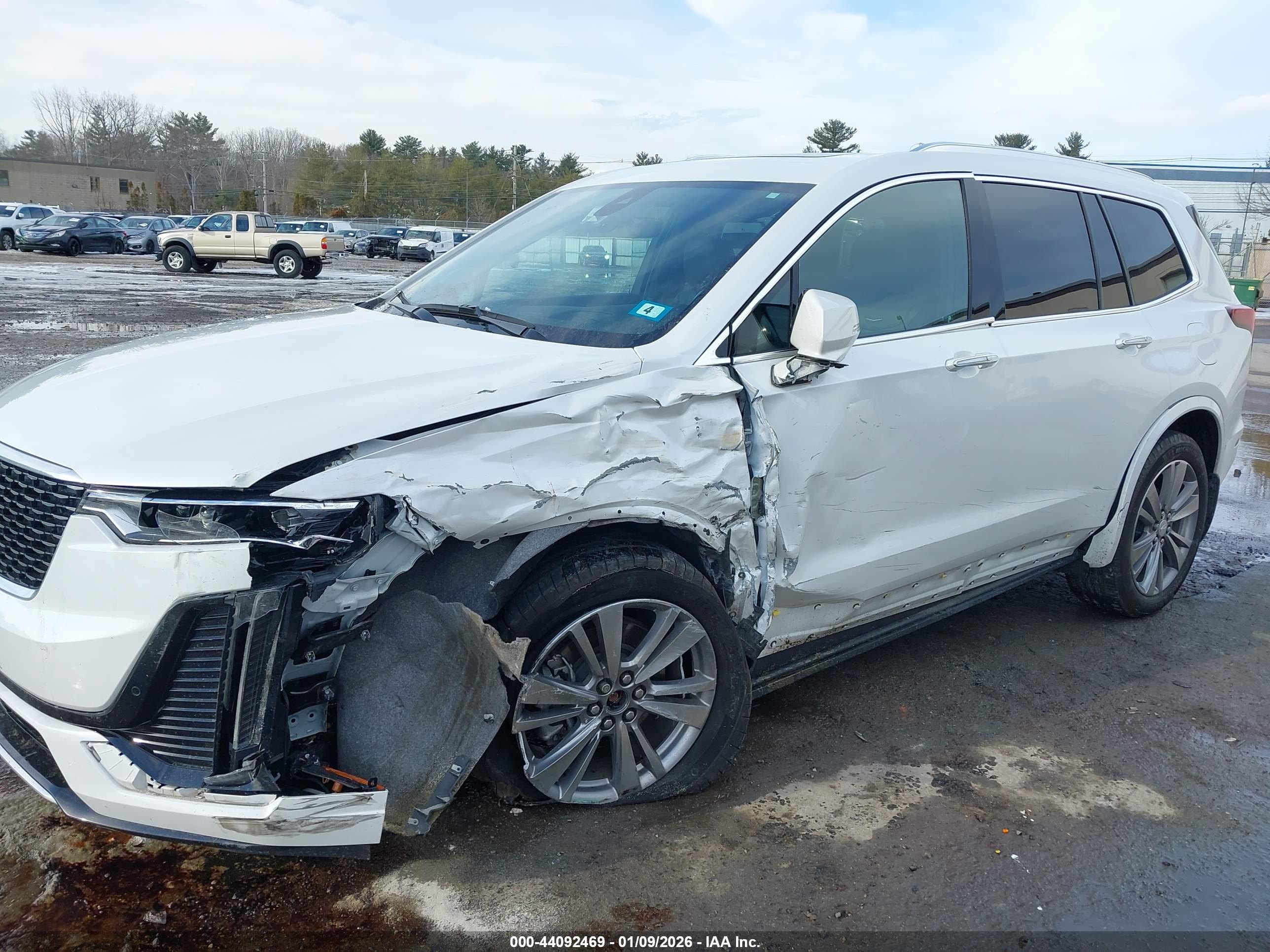 CADILLAC XT6 image 6
