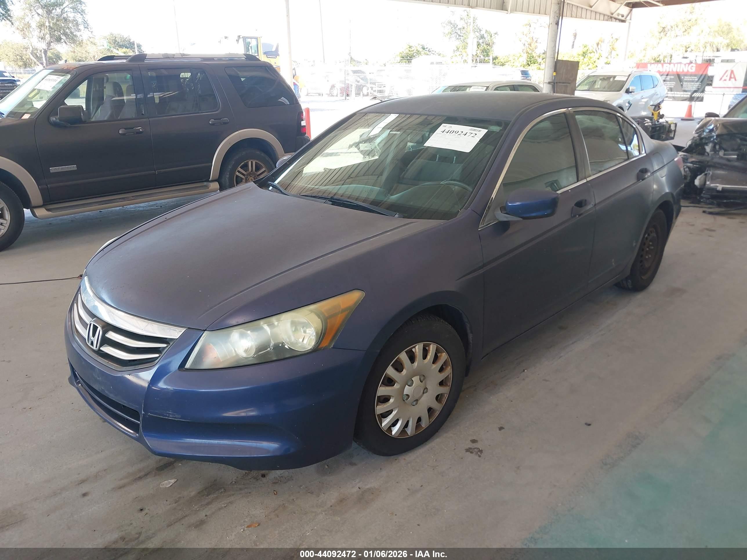HONDA ACCORD image 2