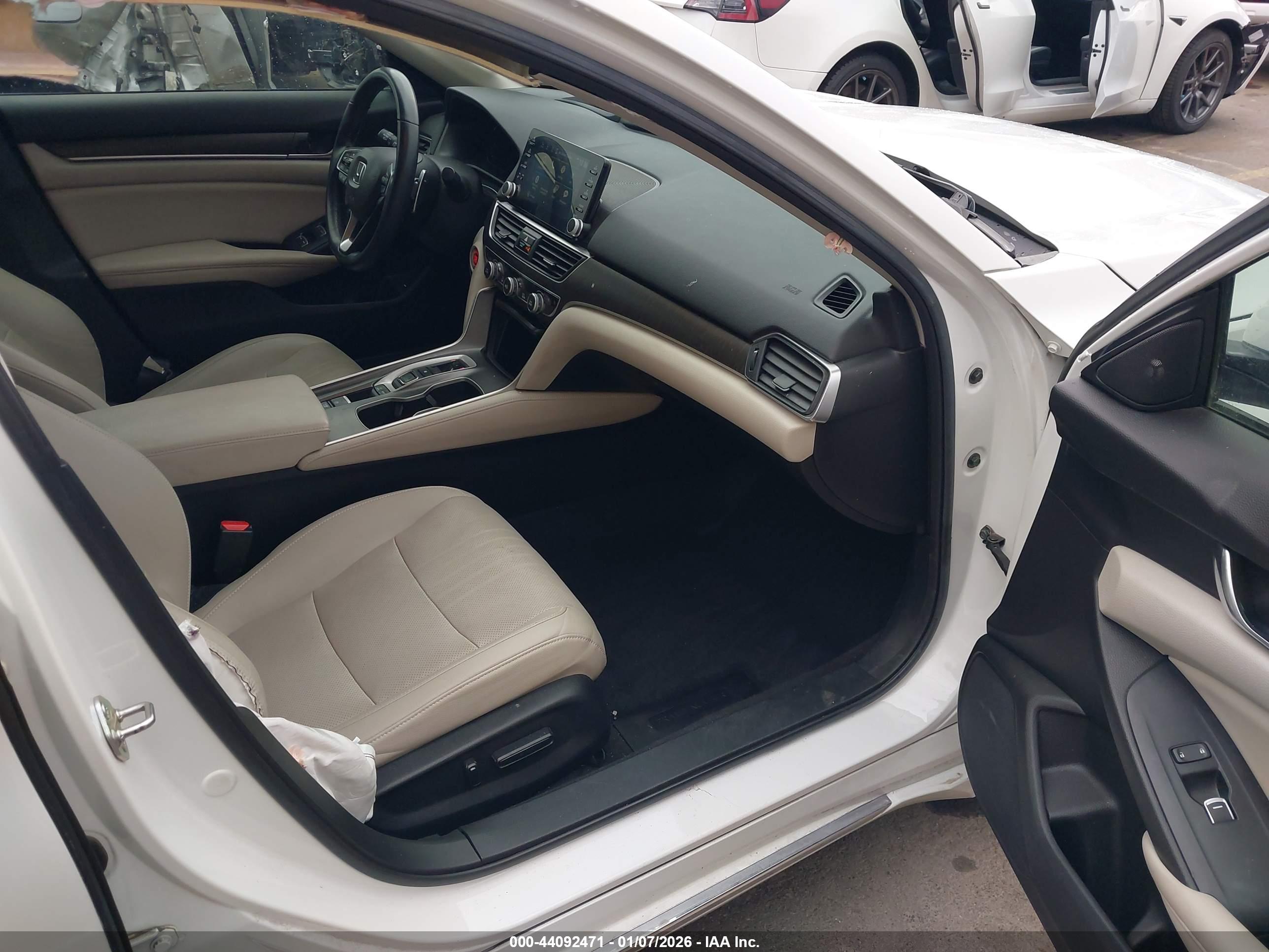 HONDA ACCORD image 5