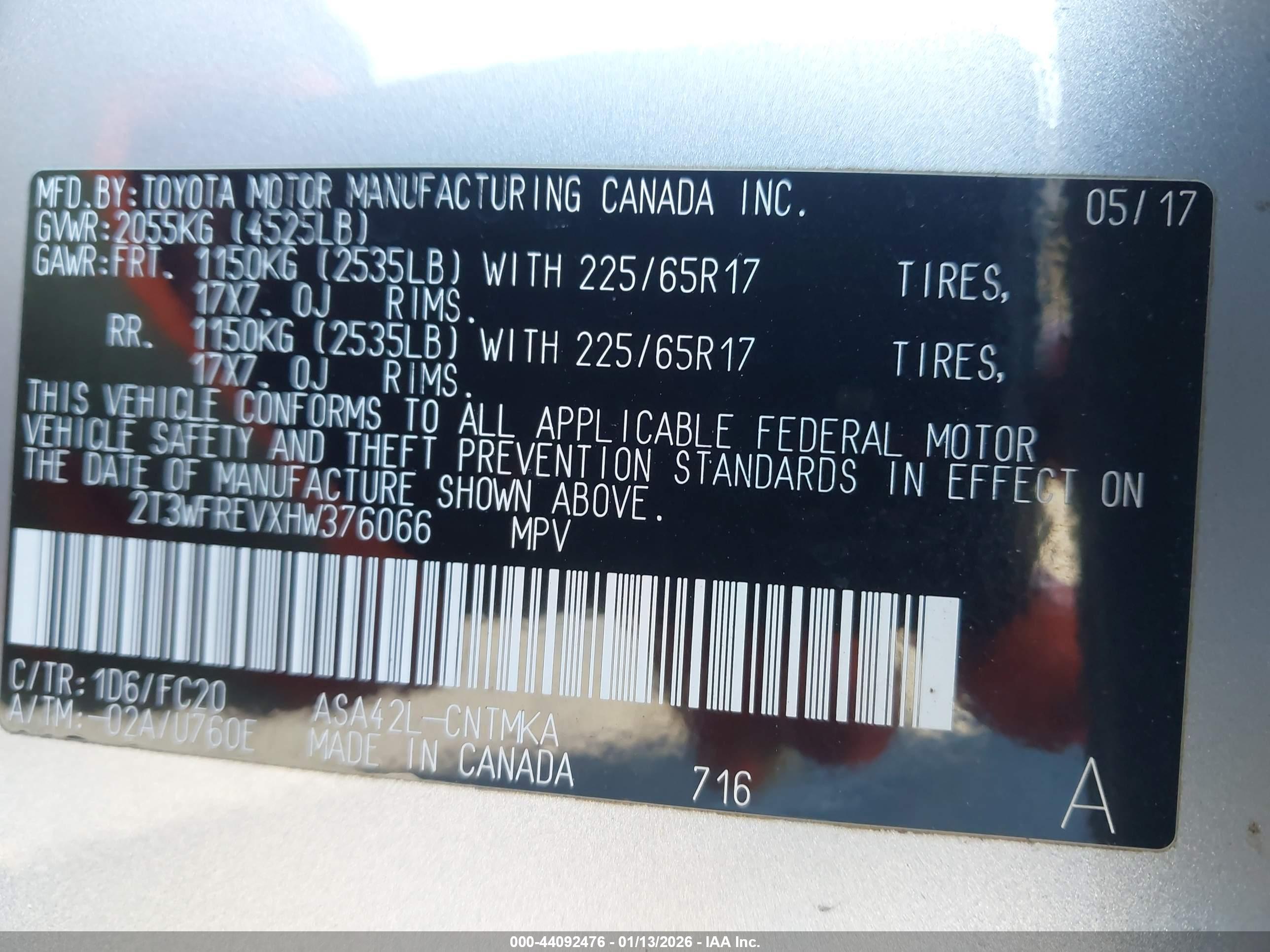 TOYOTA RAV4 image 9