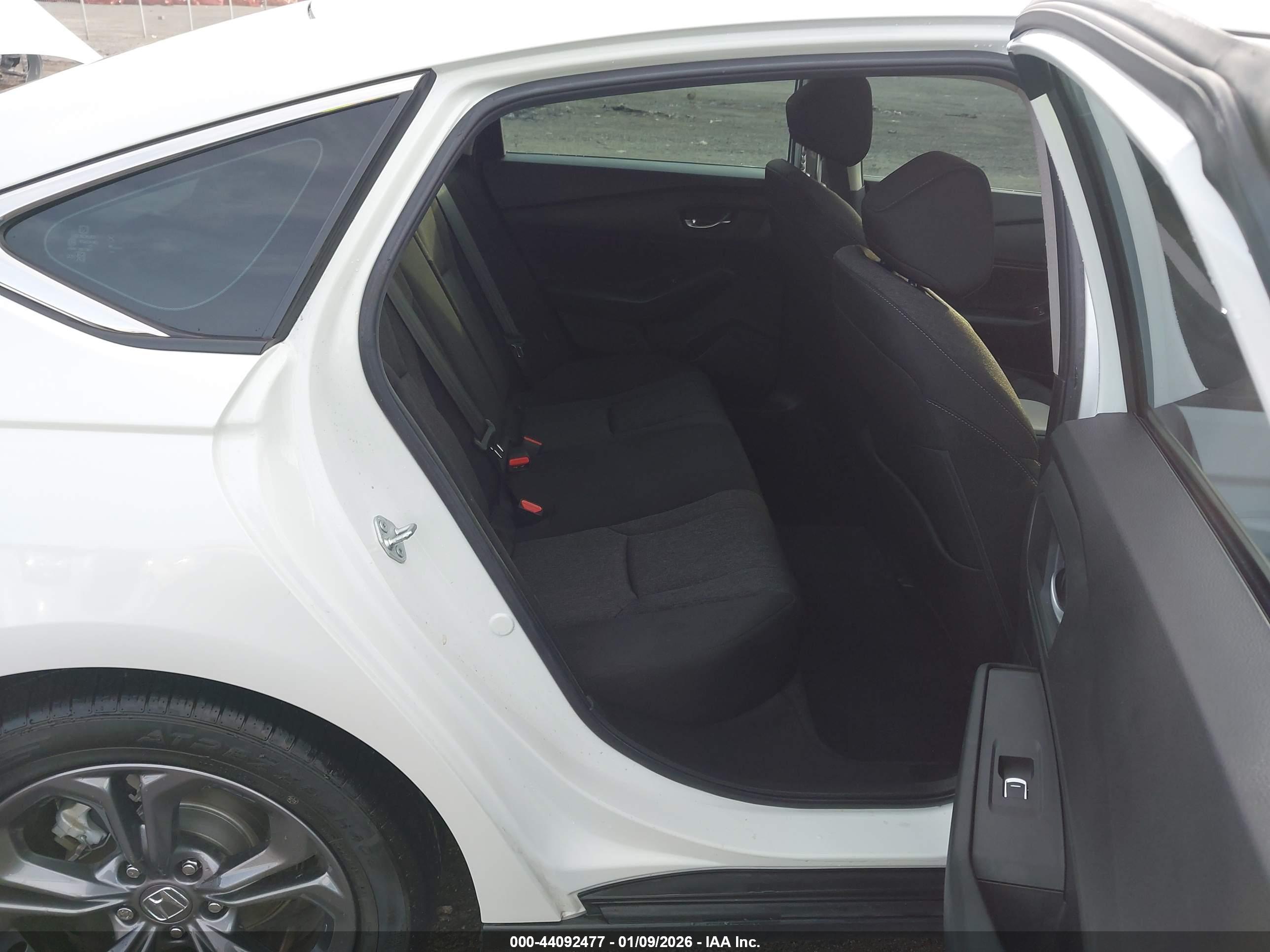 HONDA ACCORD image 8