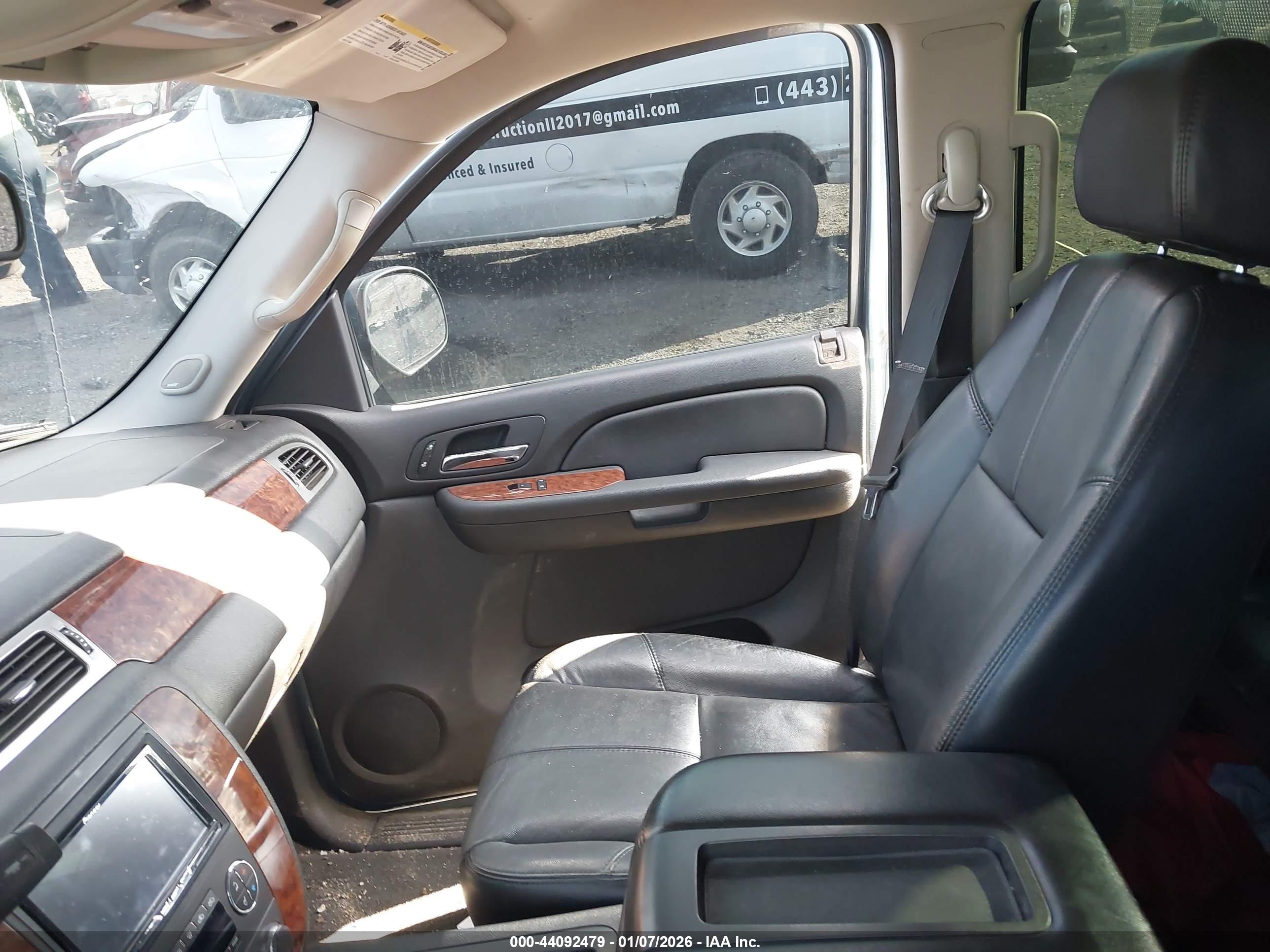 CHEVROLET SILVERADO image 5