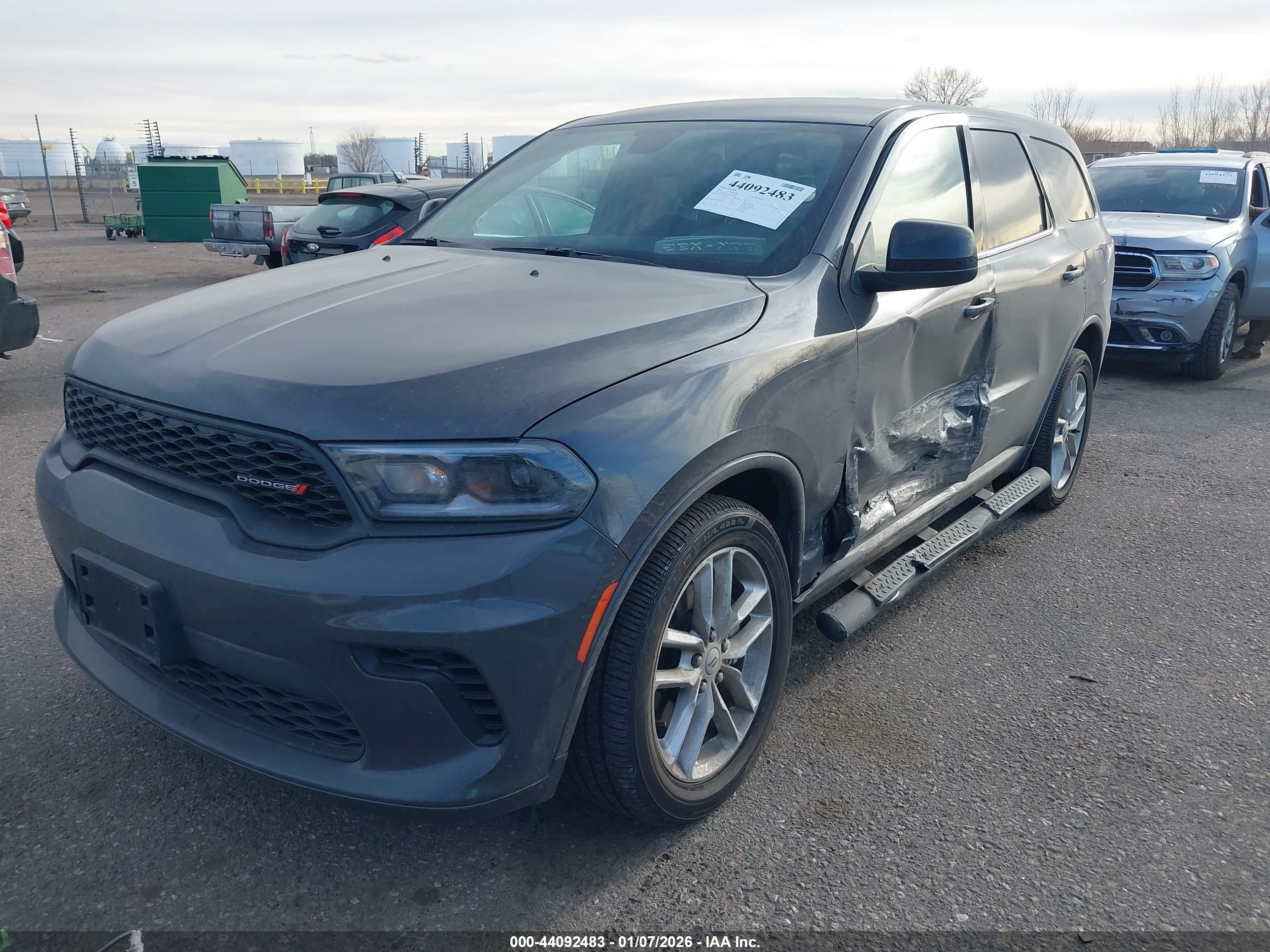 DODGE DURANGO image 2