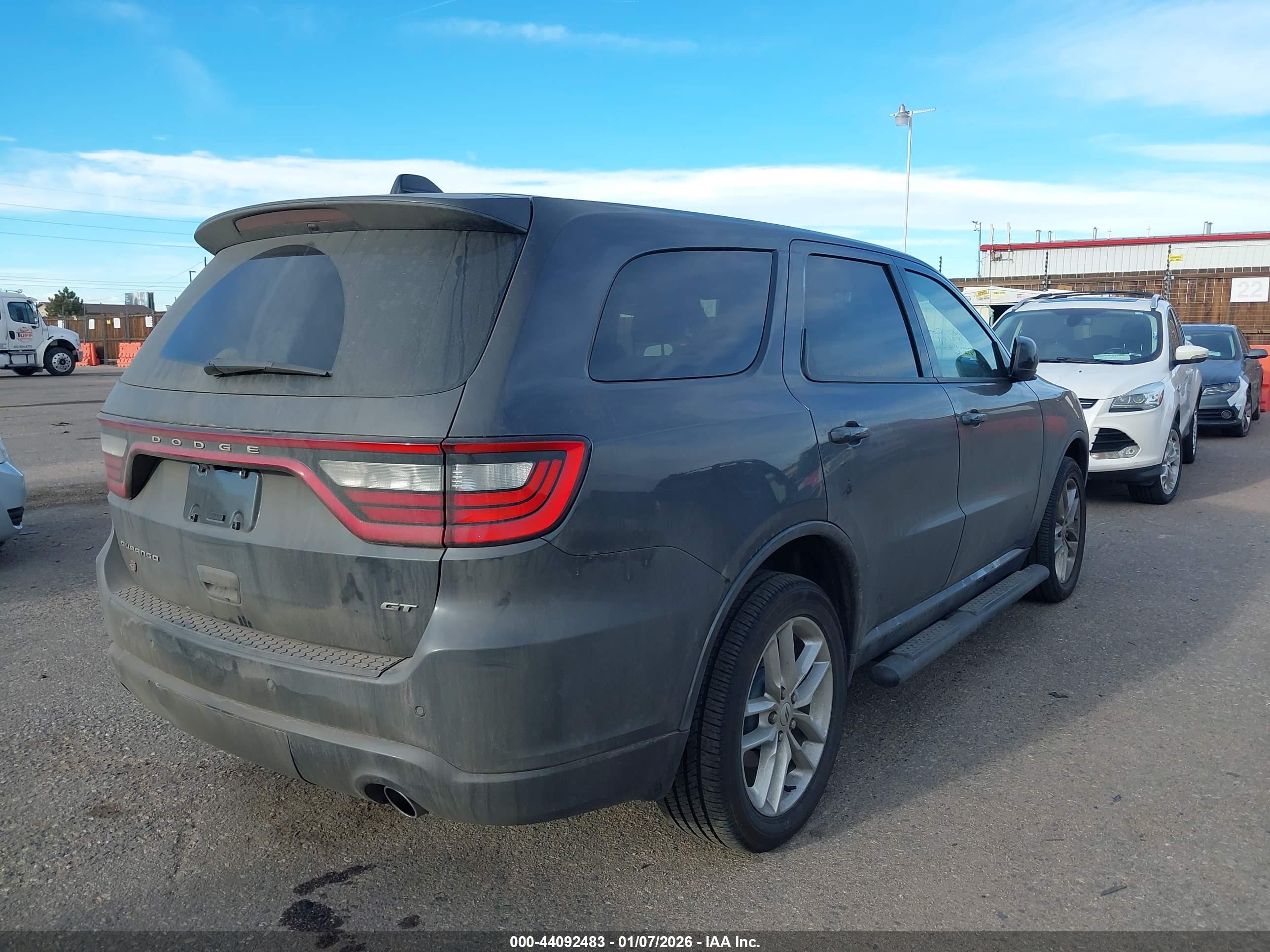 DODGE DURANGO image 4