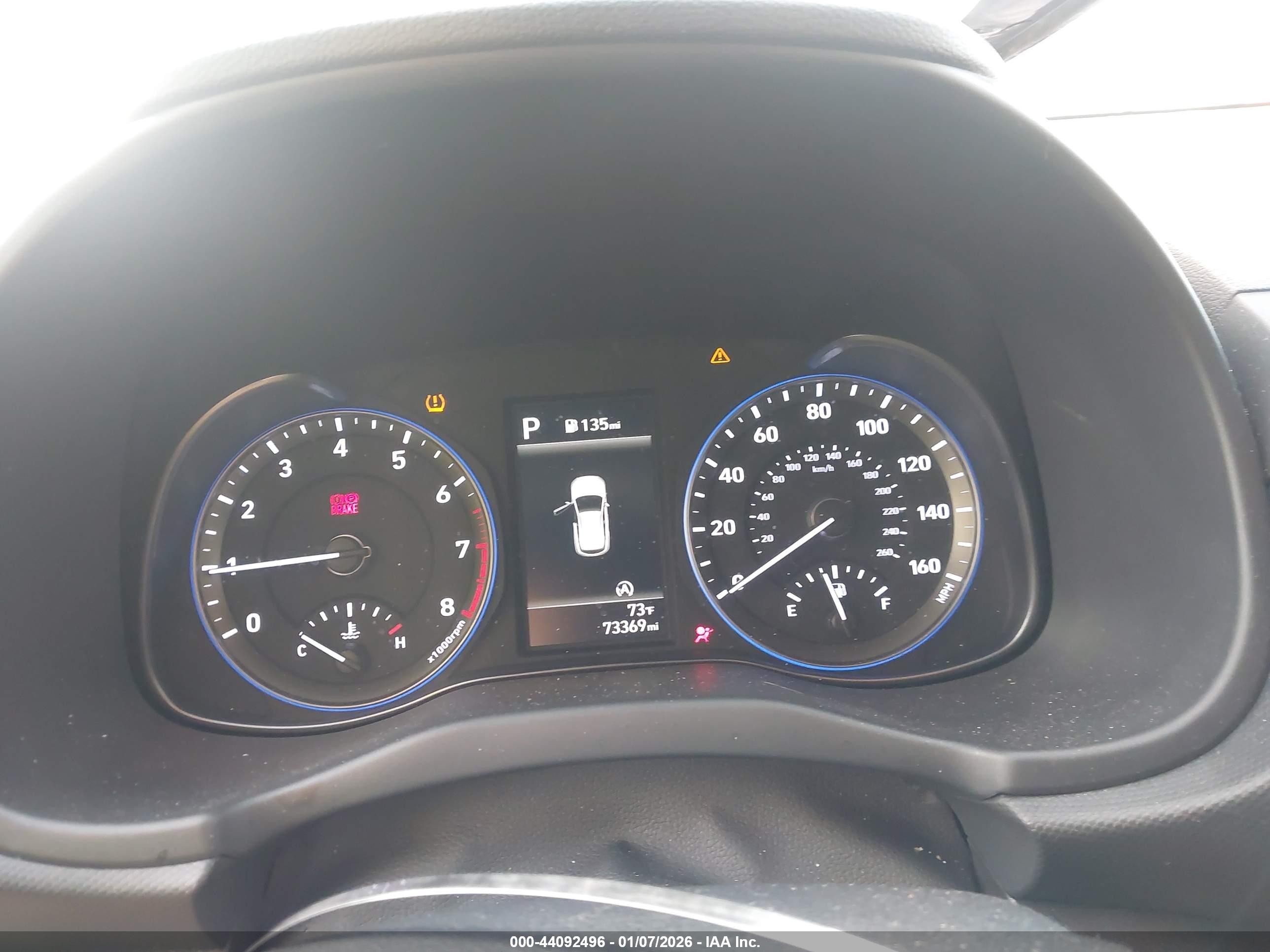 HYUNDAI KONA image 7