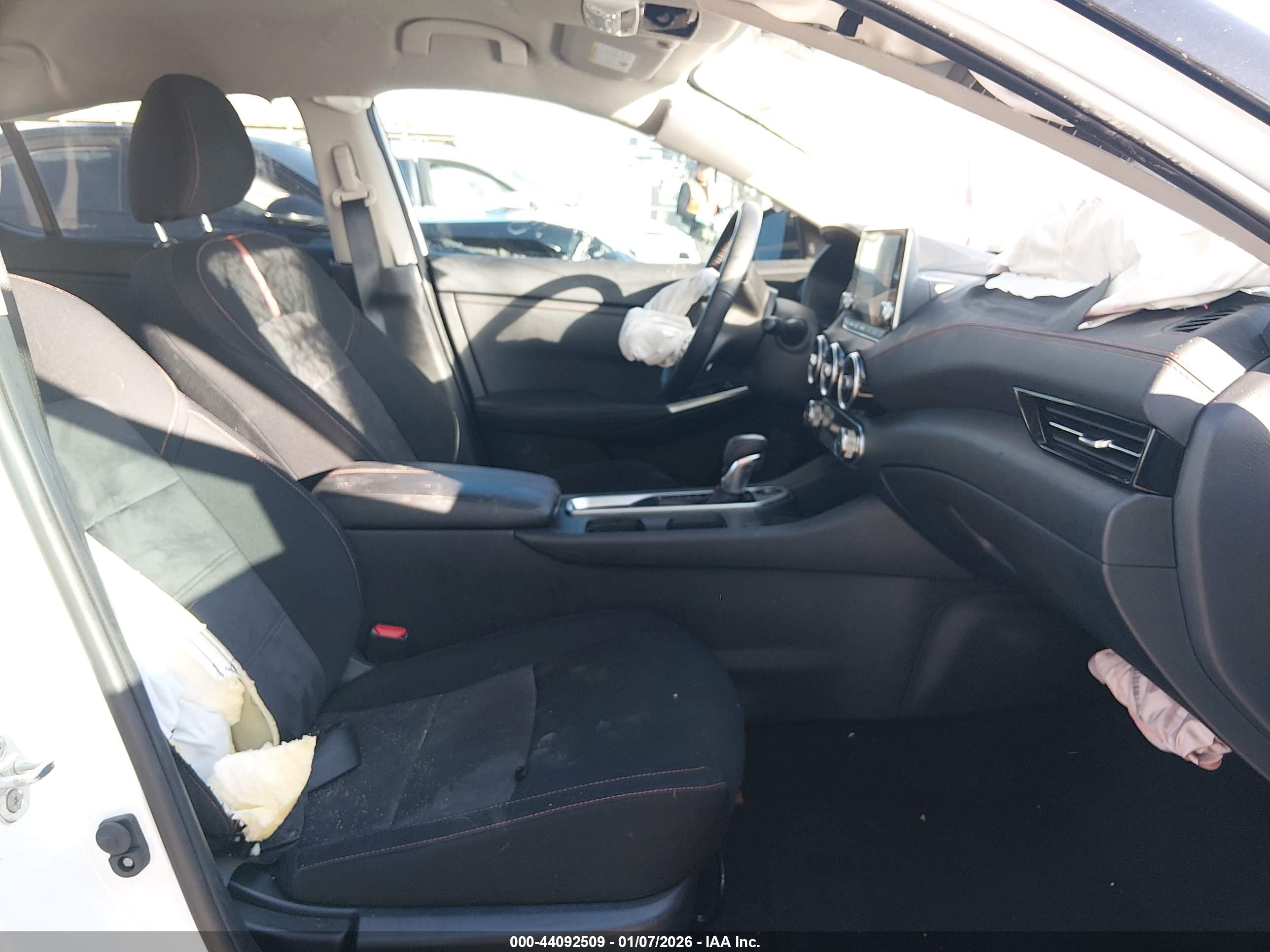 NISSAN SENTRA image 5